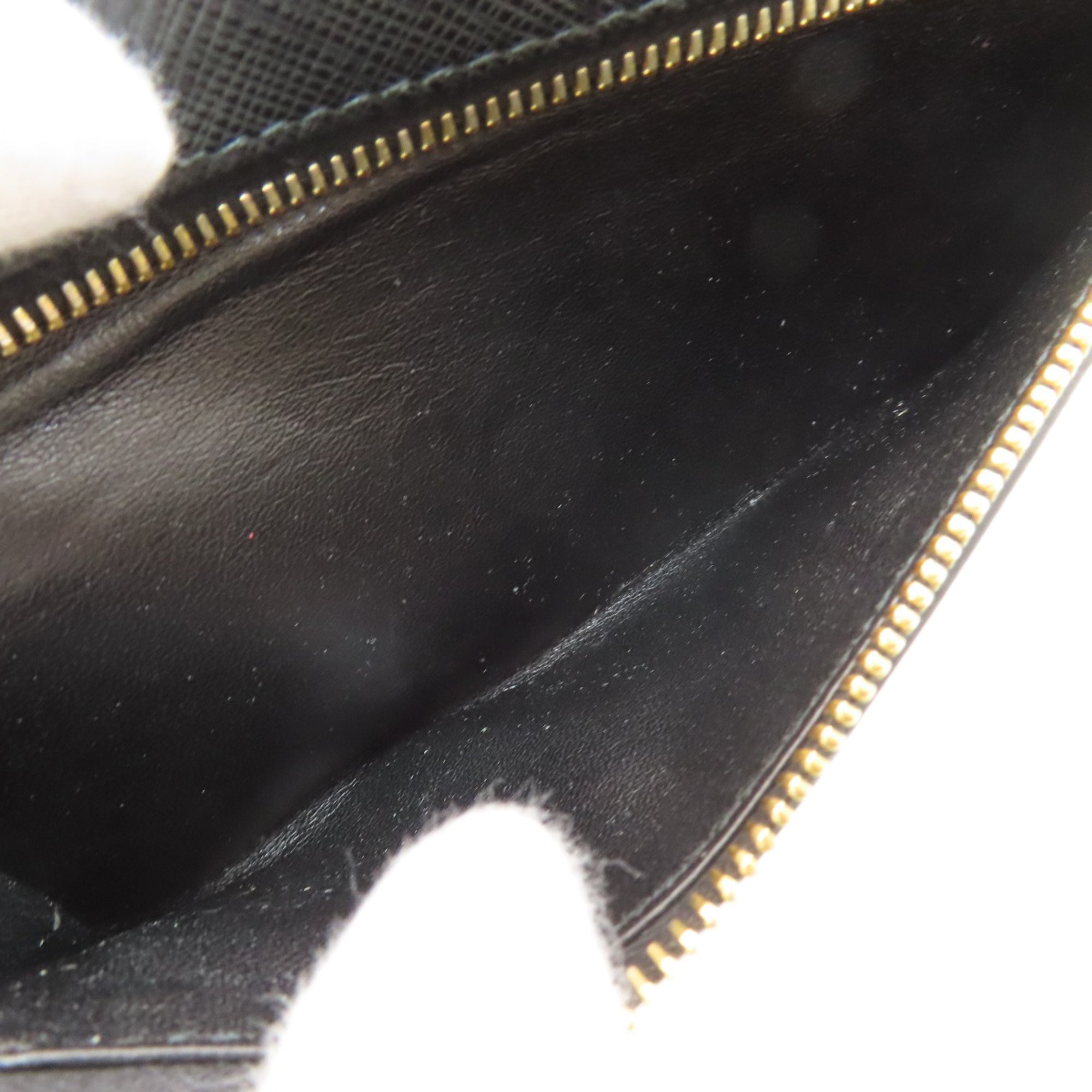 Prada Black Leather Long Wallet (Bi-Fold) (Pre-Owned)