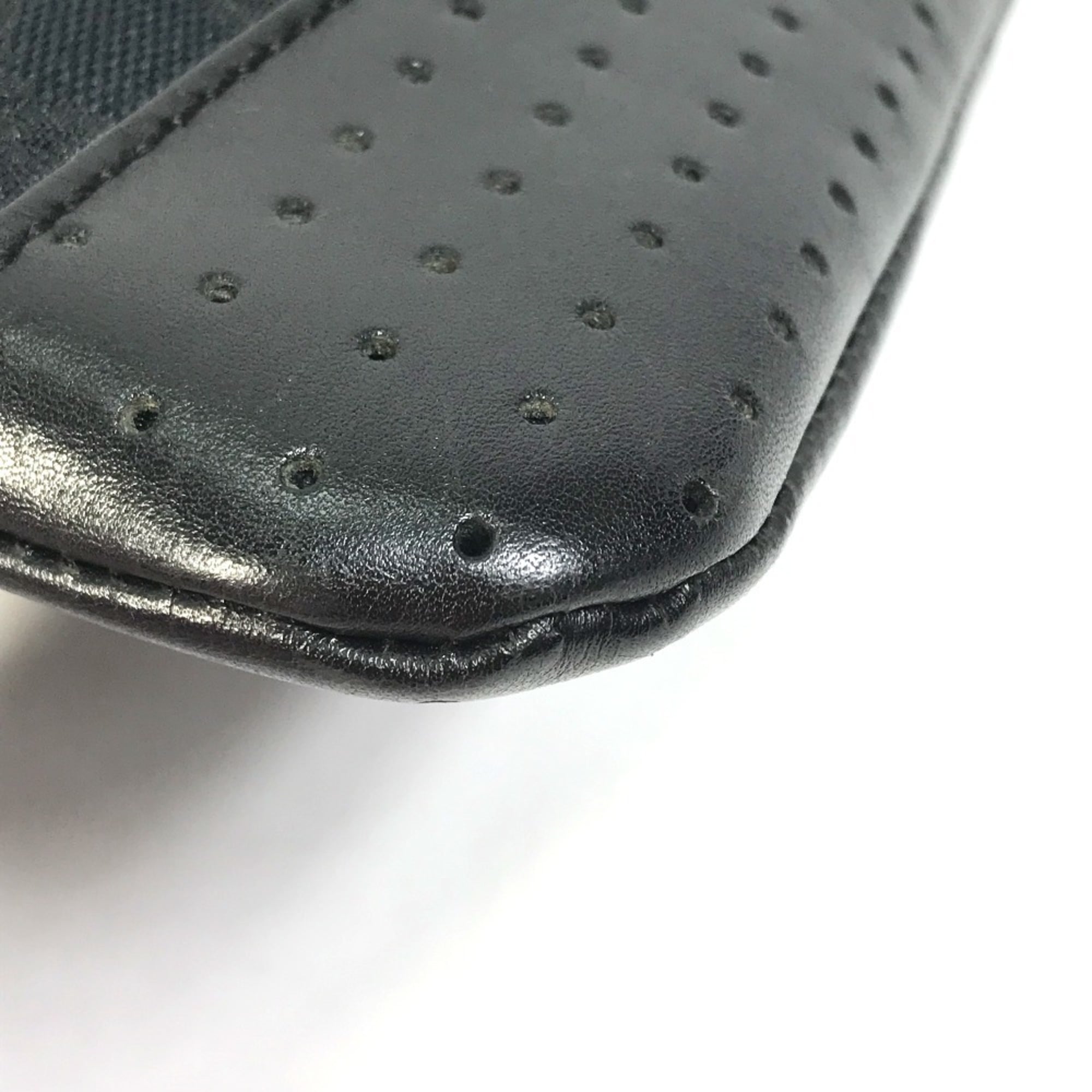 Gucci Black Gg Canvas Shoulder Bag (Pre-Owned)