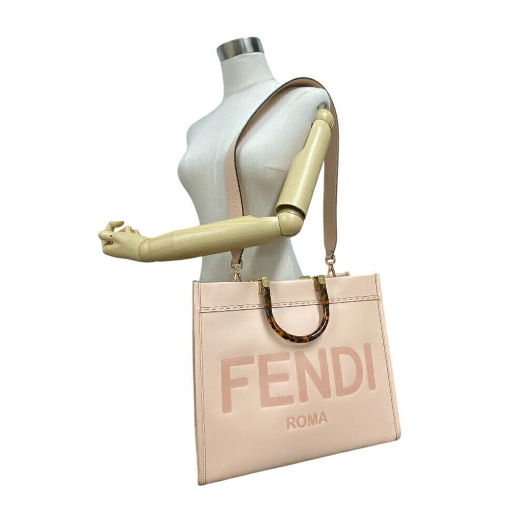 Fendi Pink Leather Handbag (Pre-Owned)