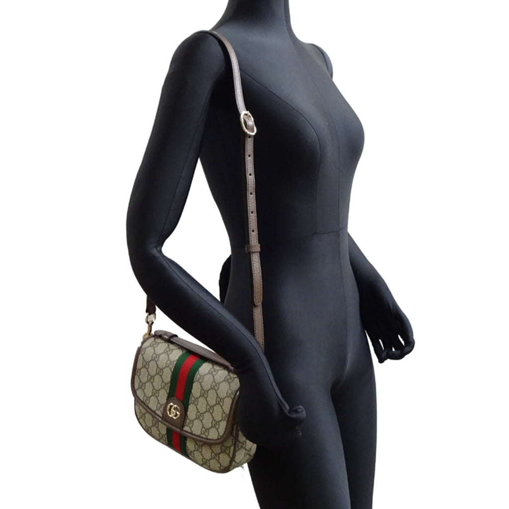 Gucci Beige Gg Supreme Shoulder Bag (Pre-Owned)