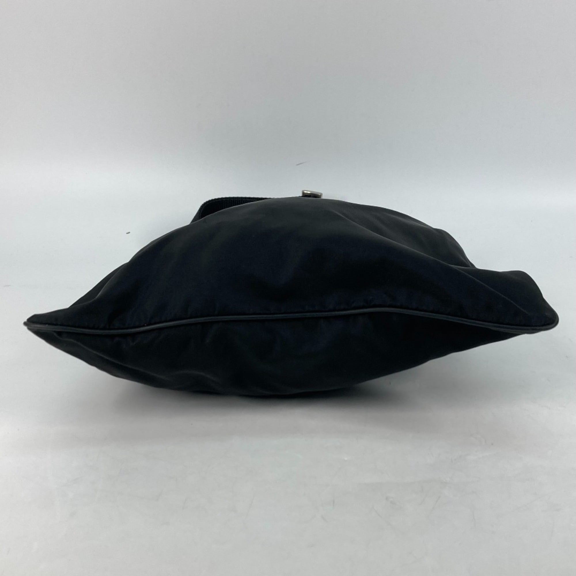 Prada Black Nylon Pochette Shoulder Bag (Pre-Owned)