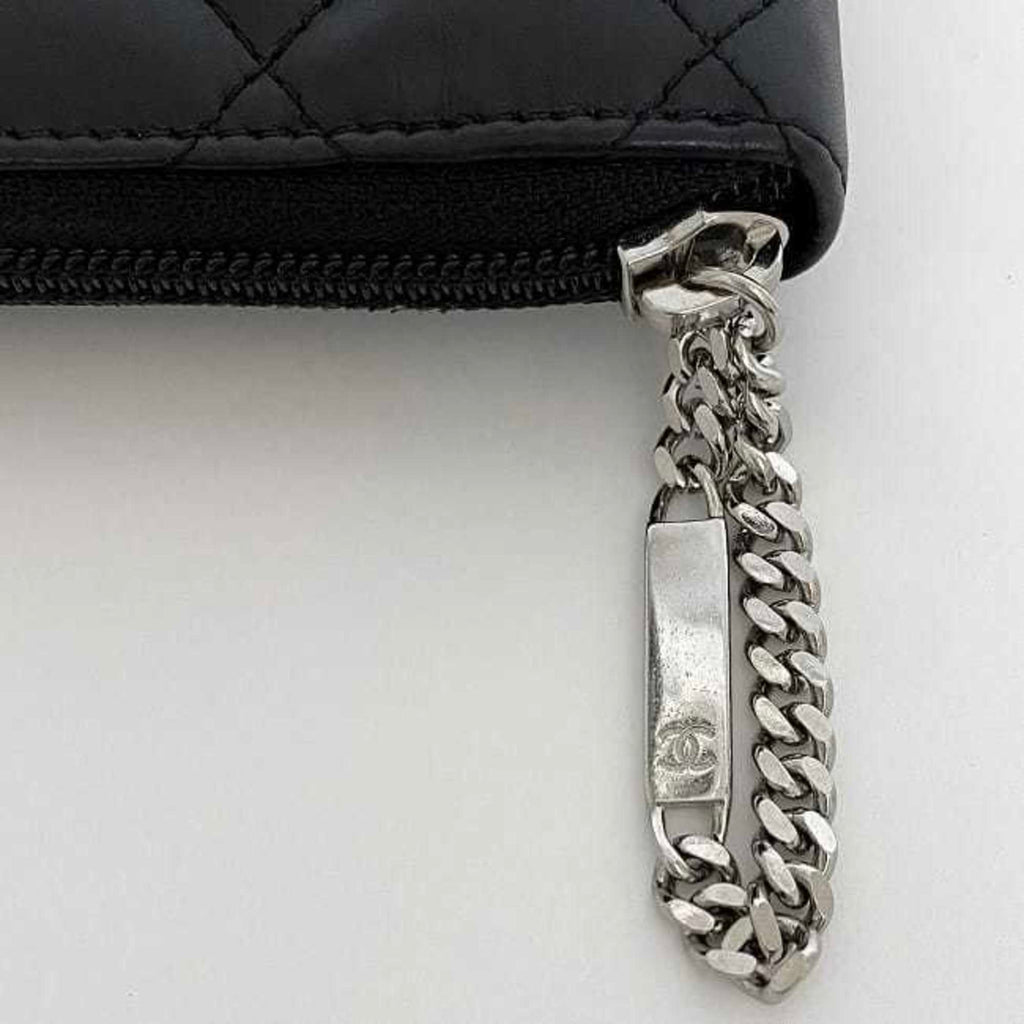 Chanel Black White Leather Long Wallet (Bi-Fold) (Pre-Owned)