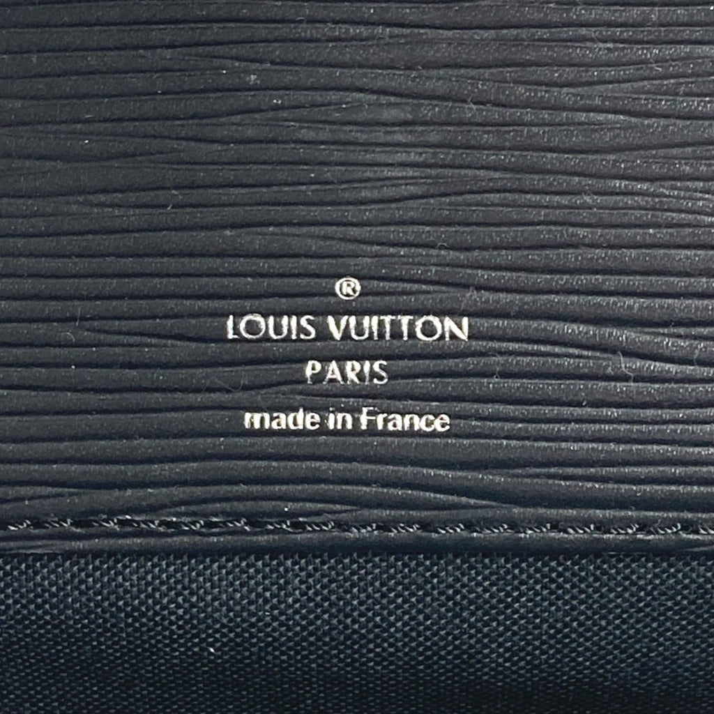 Louis Vuitton Black Noir Epi Leather Clutch Bag Pouch (Pre-Owned)