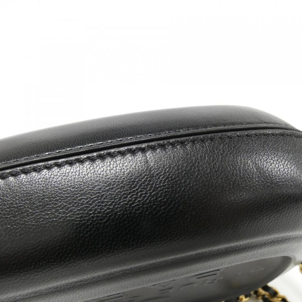 Chanel Black Leather Shoulder Bag (Pre-Owned)