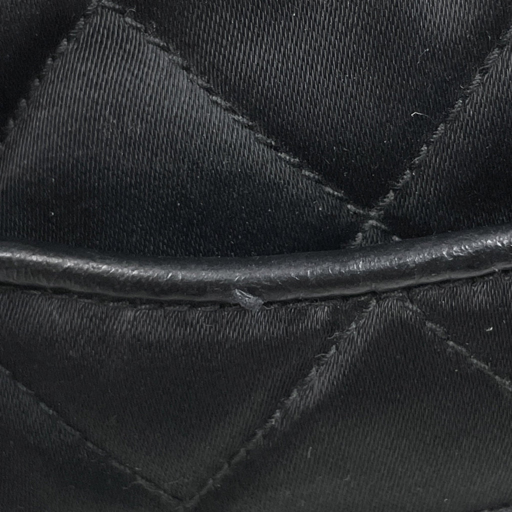 Chanel Matelasse Black Fabric Leather Shoulder Bag (Pre-Owned)