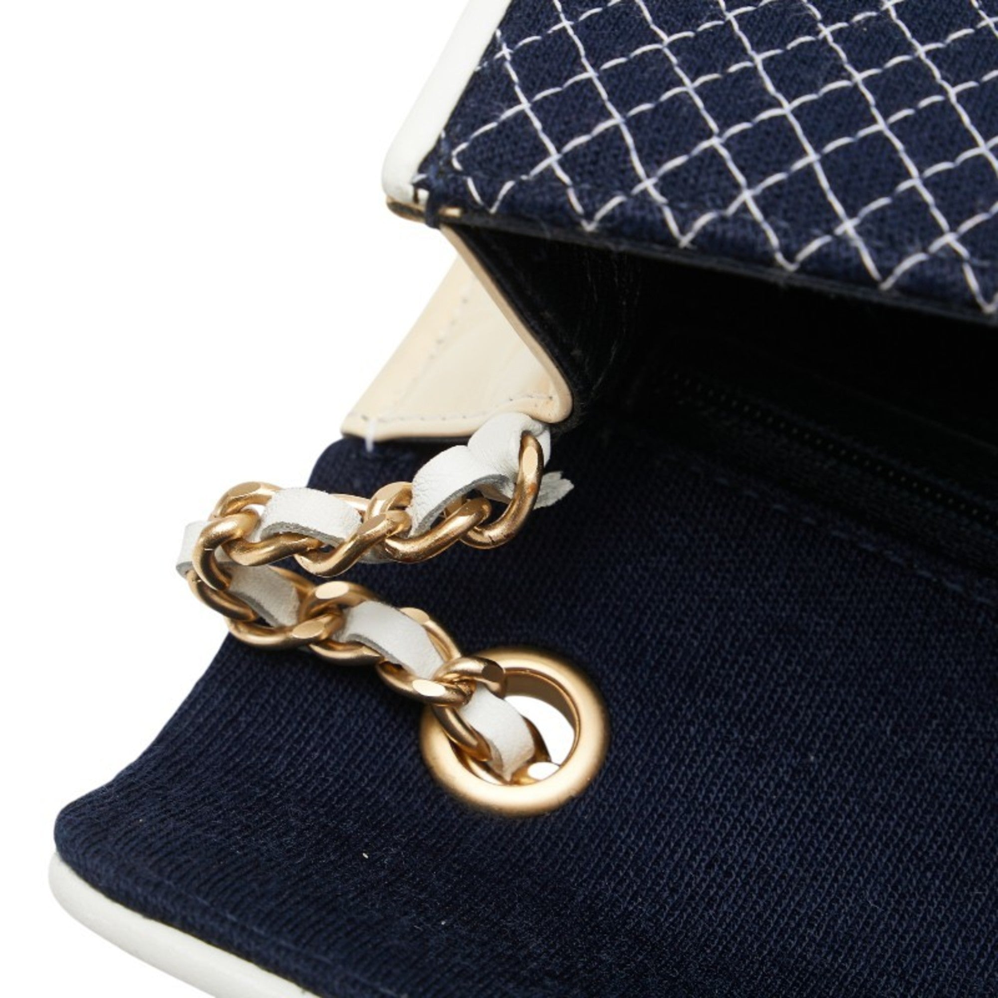 Chanel Navy White Canvas Patent Leather Shoulder Bag (Pre-Owned)