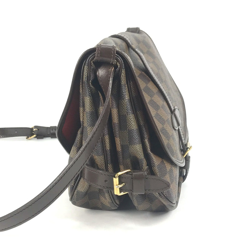 Louis Vuitton Brown Other Shoulder Bag (Pre-Owned)