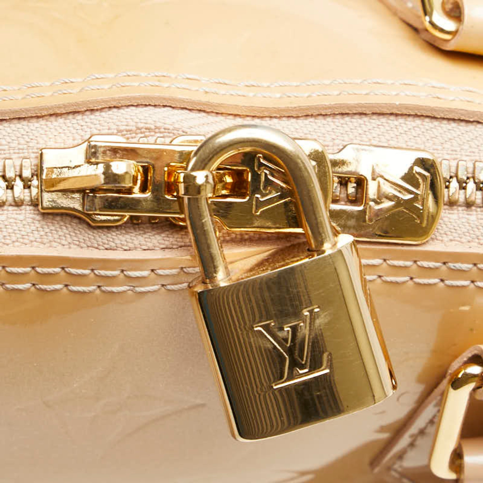 Louis Vuitton Beige Poodle Monogram Vernis Handbag (Pre-Owned)