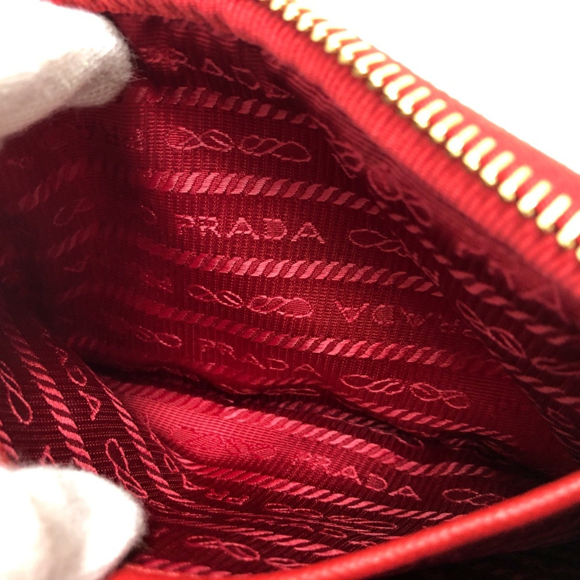 Prada Red Color Nylon Pochette Shoulder Bag (Pre-Owned)