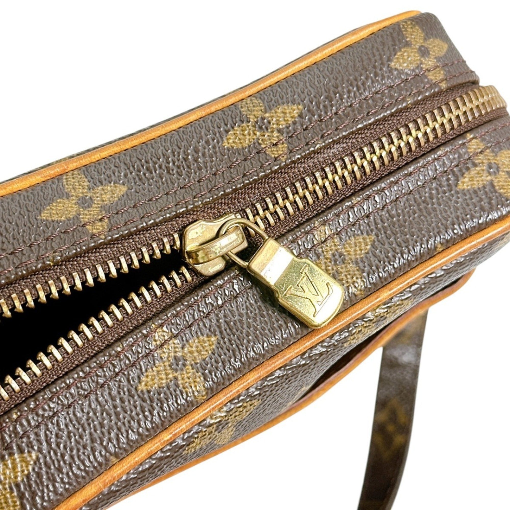 Louis Vuitton Brown Monogram Canvas Shoulder Bag (Pre-Owned)