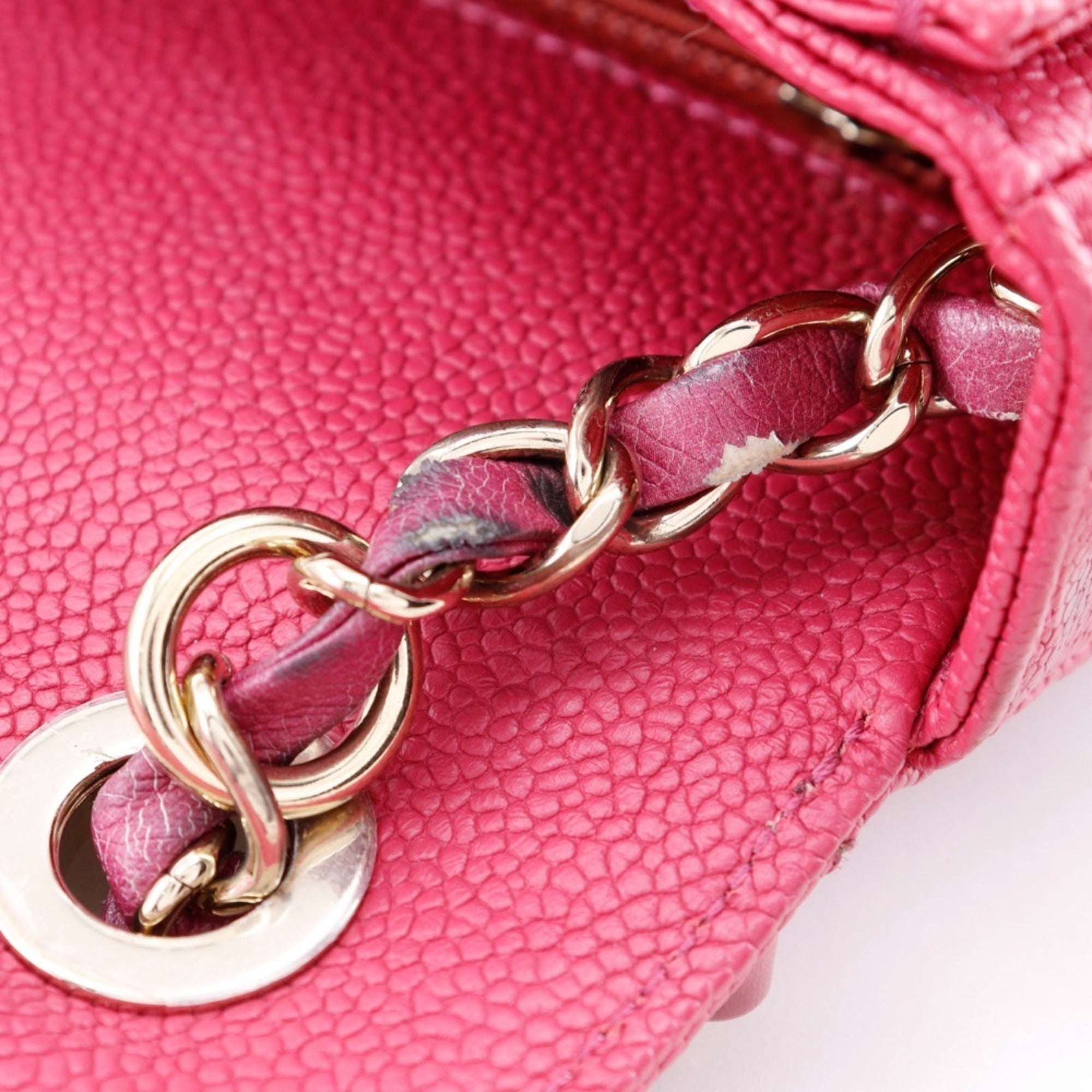 Chanel Pink Caviar Leather Handbag (Pre-Owned)