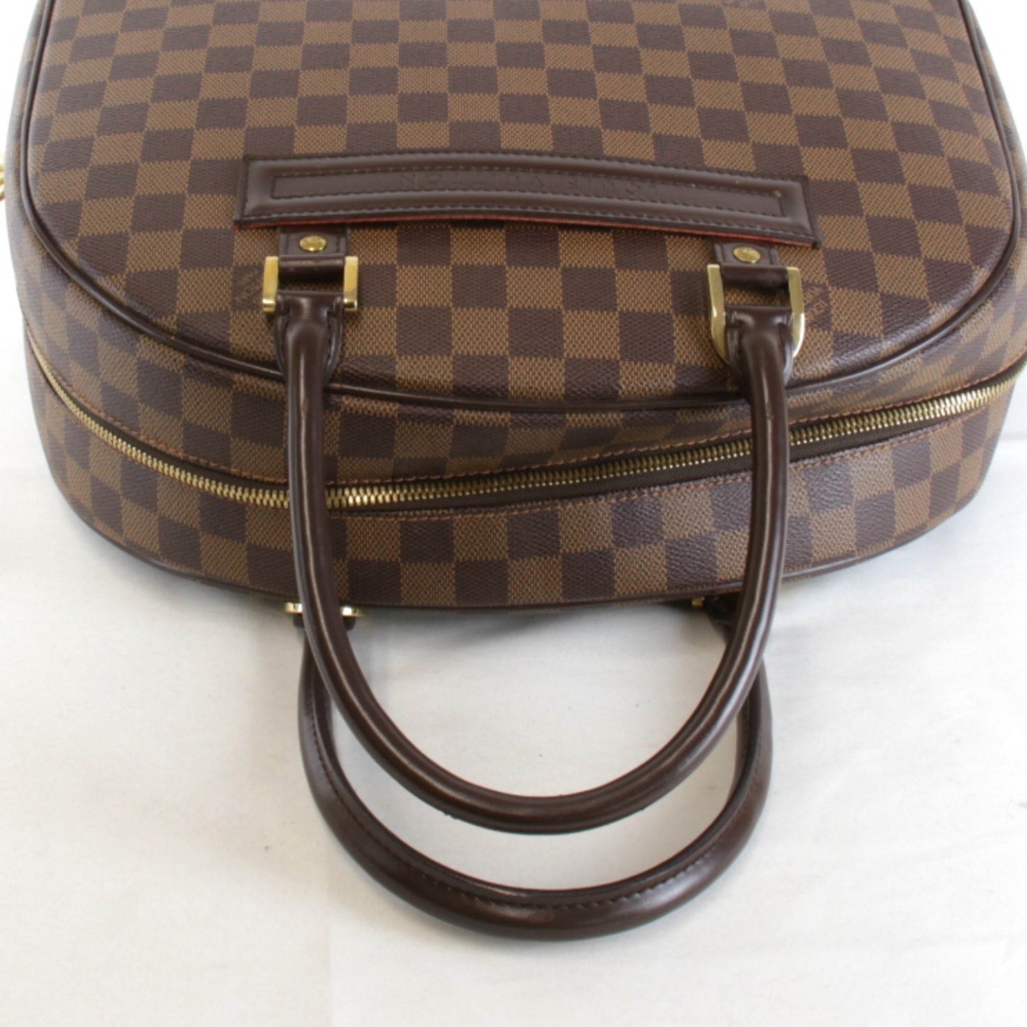 Louis Vuitton Damier Brown Damier Canvas Handbag (Pre-Owned)