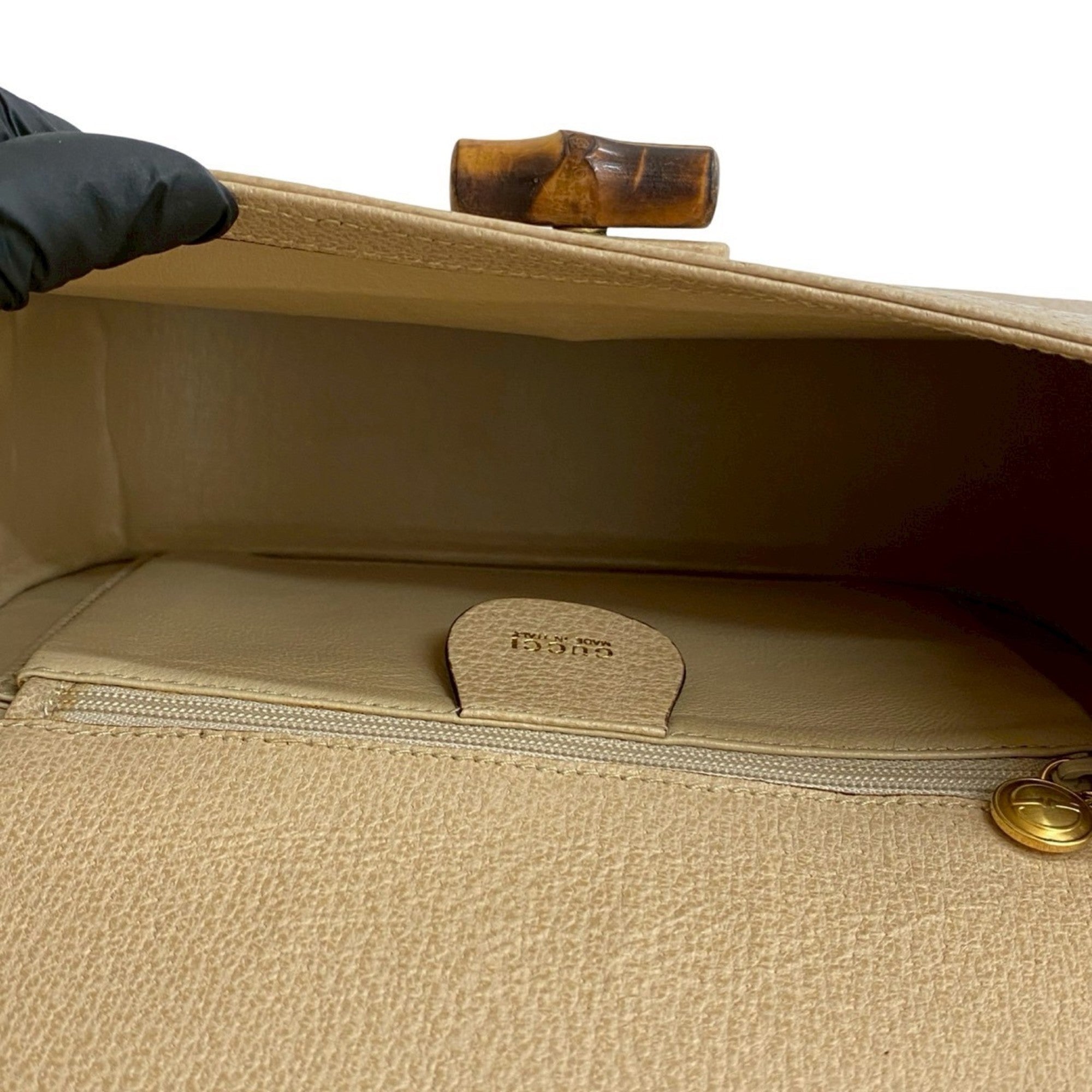 Gucci Beige Leather Bamboo Pochette Shoulder Bag (Pre-Owned)