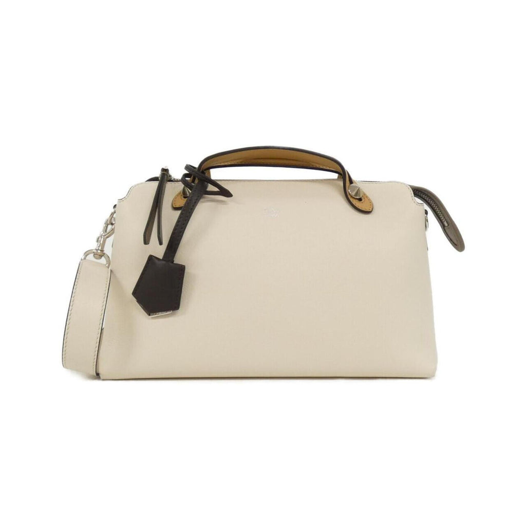 Fendi Beige Leather Handbag (Pre-Owned)