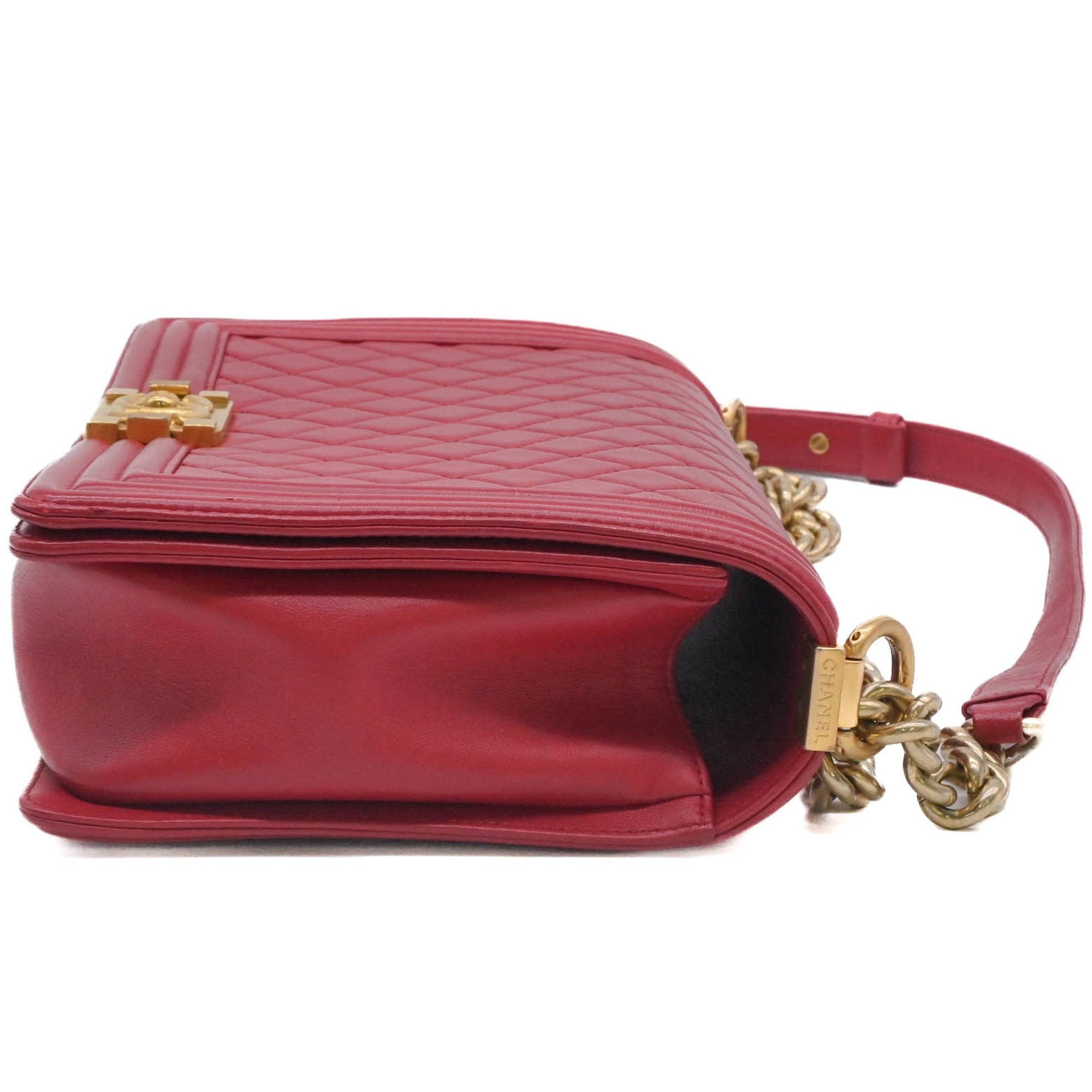 Chanel Red Color Leather Shoulder Bag (Pre-Owned)