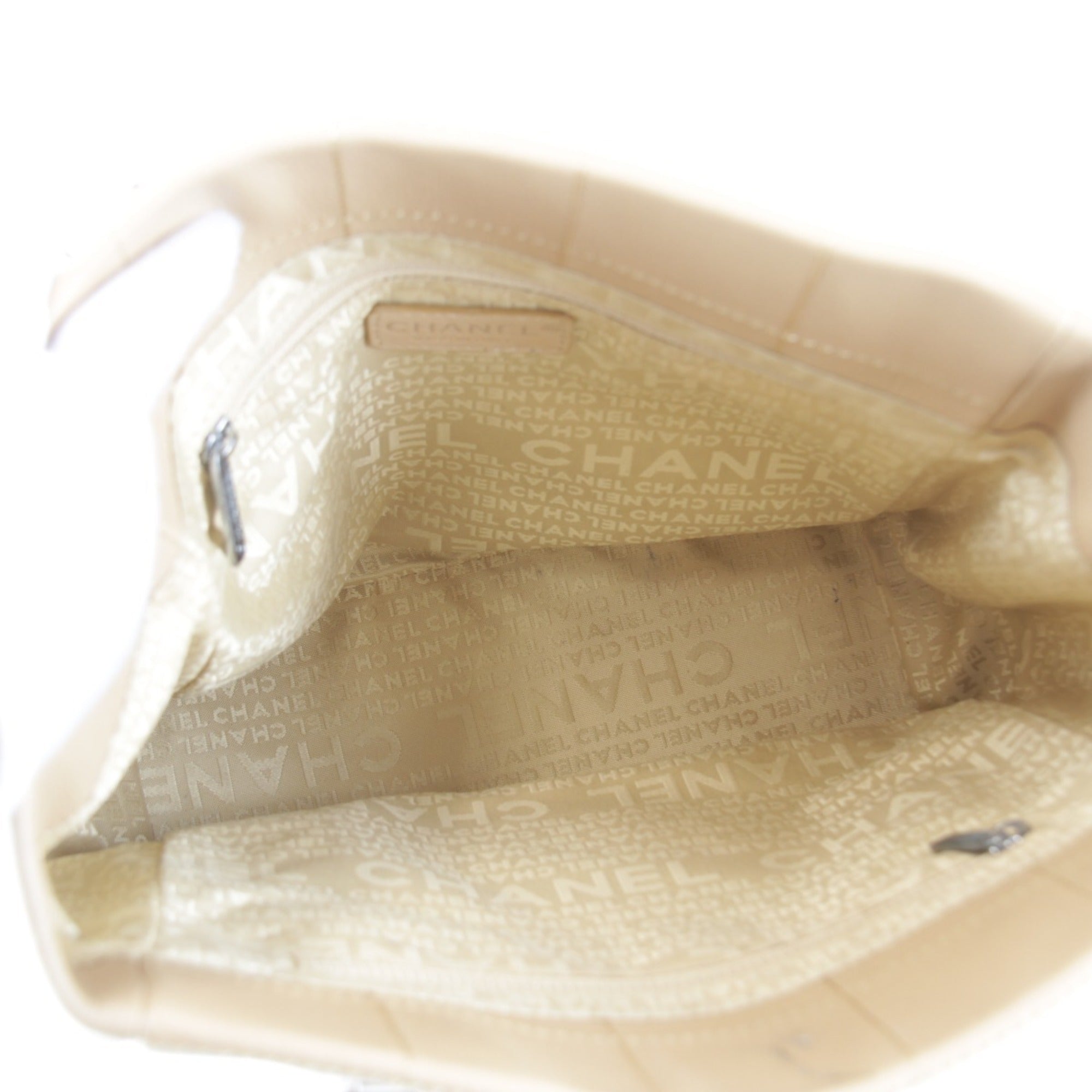 Chanel Beige Leather Tote Bag (Pre-Owned)
