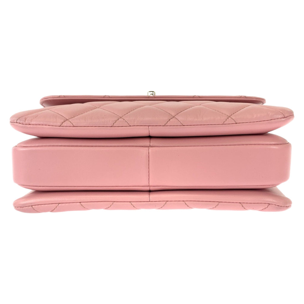 Chanel Pink Leather Handbag Shoulder Bag (Pre-Owned)
