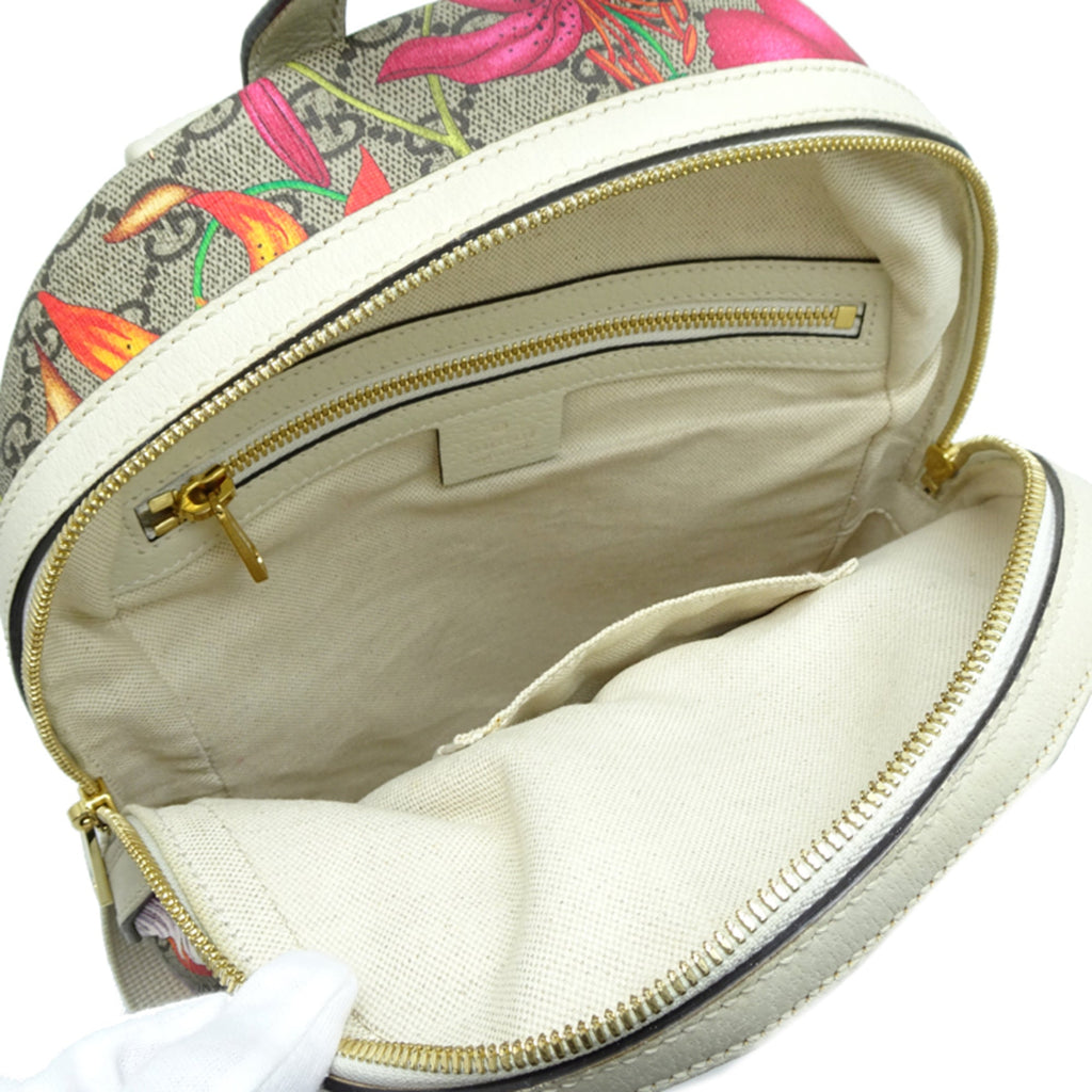 Gucci Beige White Gg Supreme Leather Backpack (Pre-Owned)