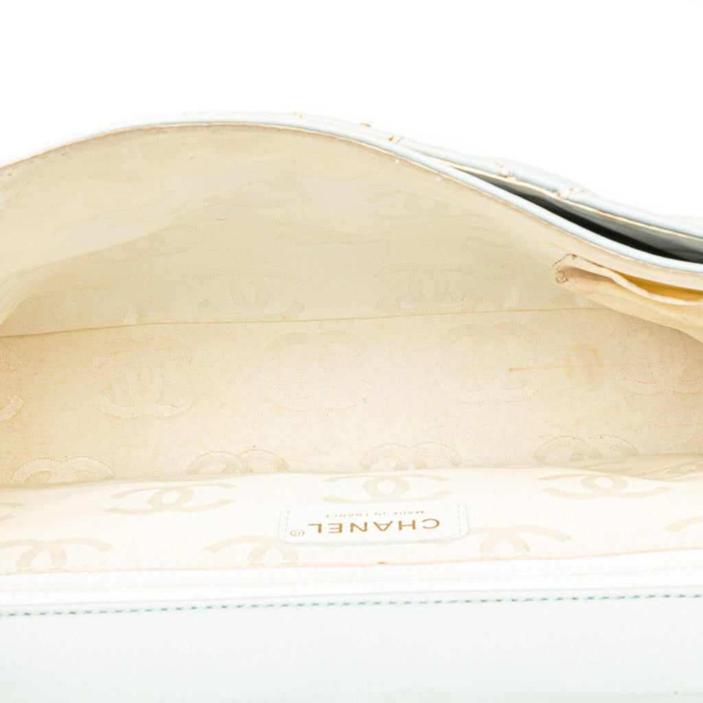Chanel Blue Leather Handbag (Pre-Owned)