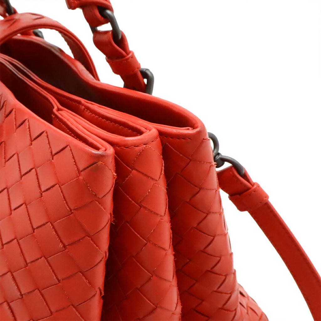 Bottega Veneta Intrecciato Red Color Leather Handbag (Pre-Owned)