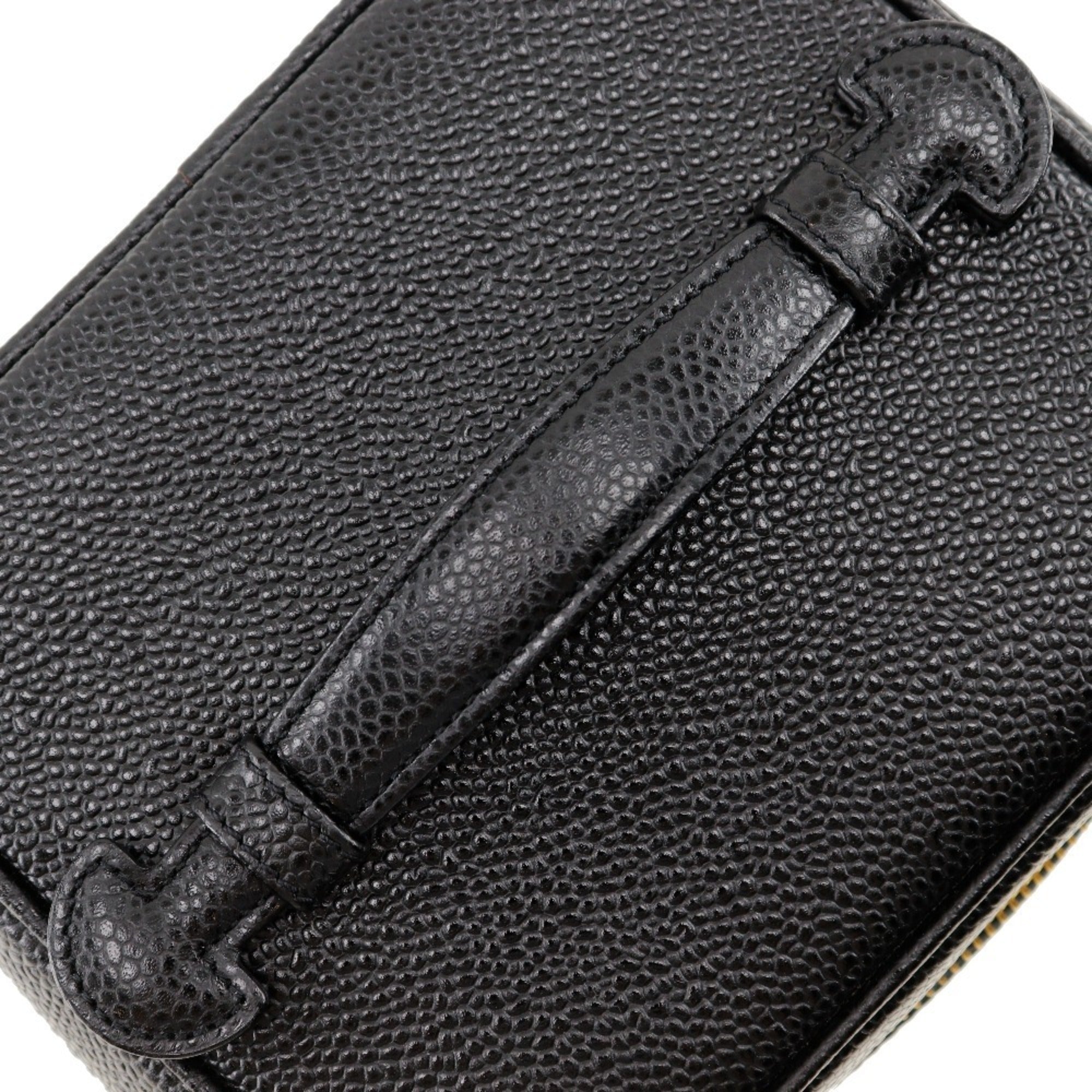 Chanel Caviar Skin Black Caviar Leather Handbag (Pre-Owned)