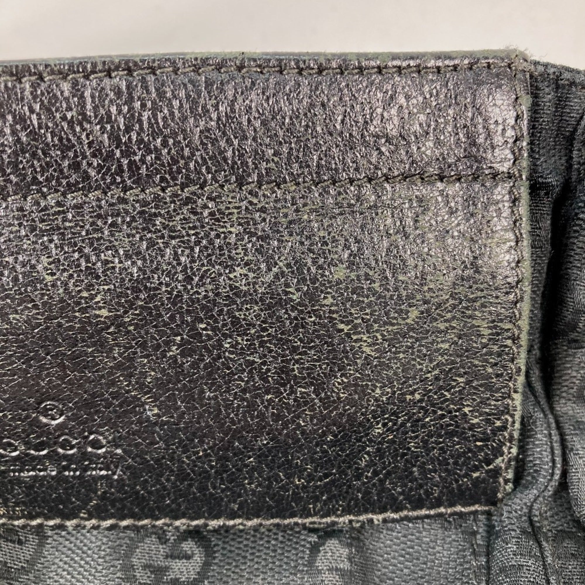 Gucci Black Gg Canvas Leather Fanny Pack Sling Bag (Pre-Owned)