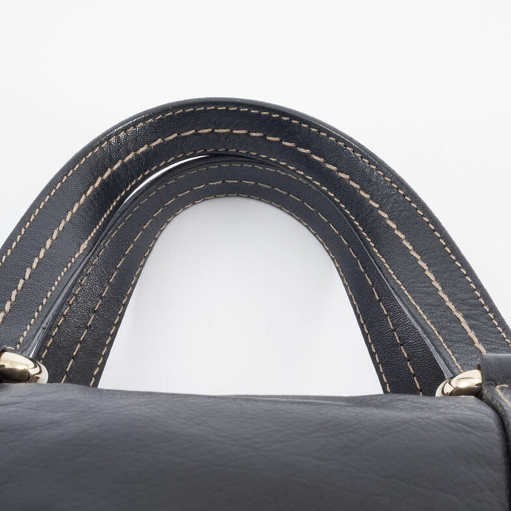 Gucci Hysteria Black Leather Boston Bag (Pre-Owned)