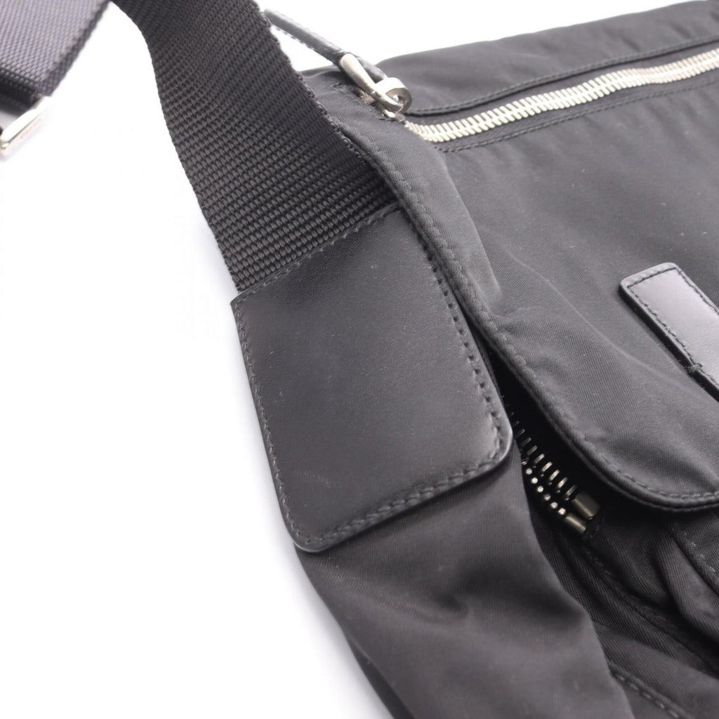 Prada Black Nylon Saffiano Triangle Handbag Shoulder Bag (Pre-Owned)