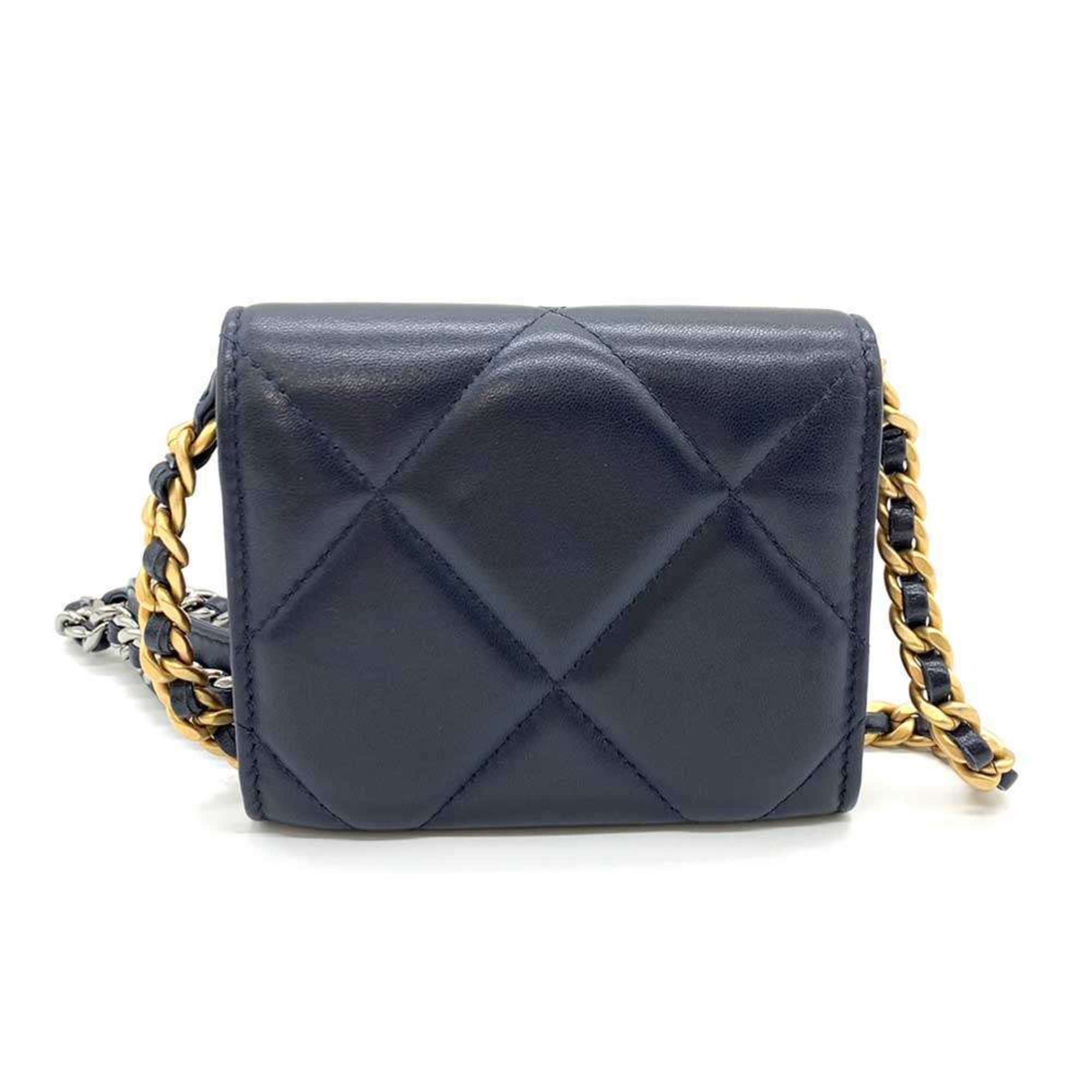 Chanel Navy Shoulder Bag (Pre-Owned)