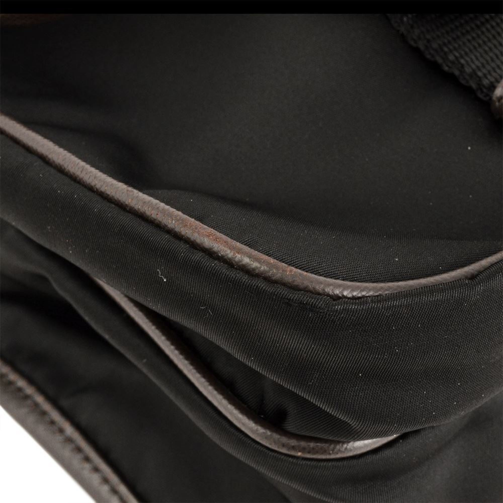 Prada Black Nylon Shoulder Bag (Pre-Owned)