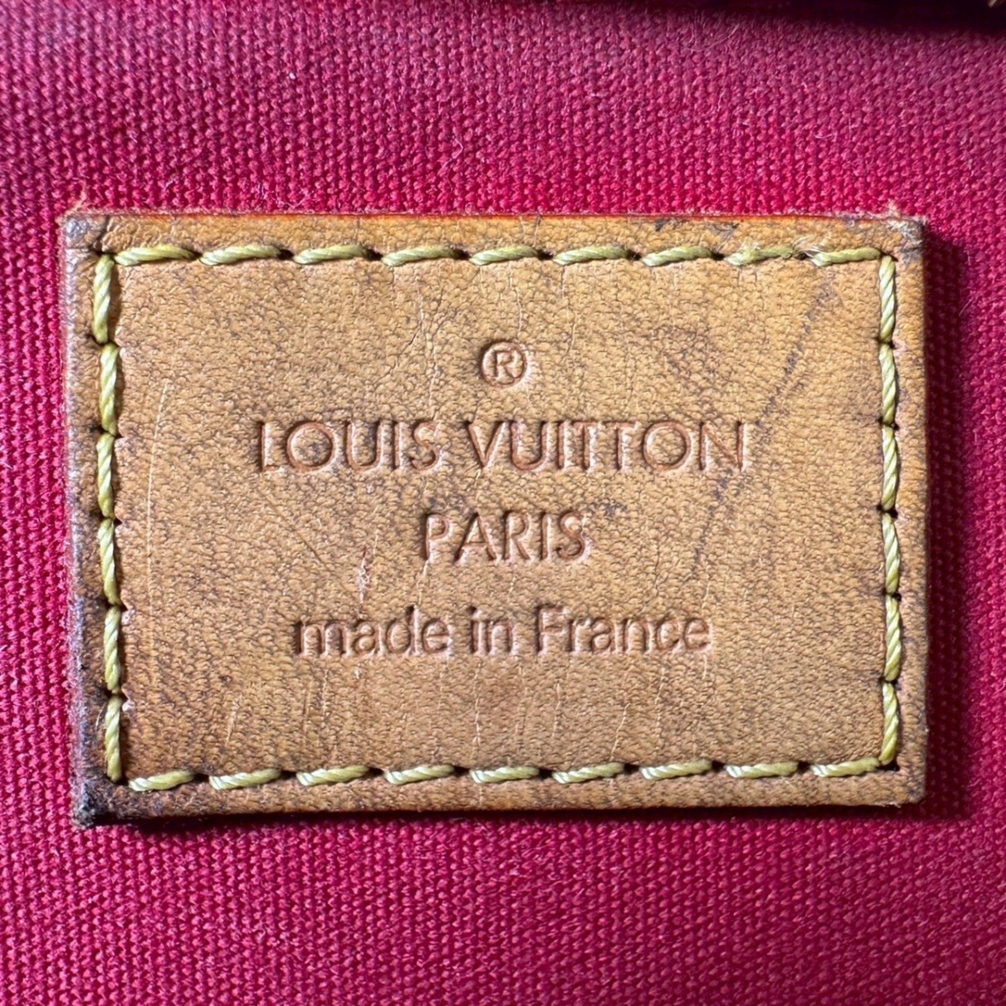 Louis Vuitton Pomme D'amour Red Color Monogram Vernis Handbag (Pre-Owned)
