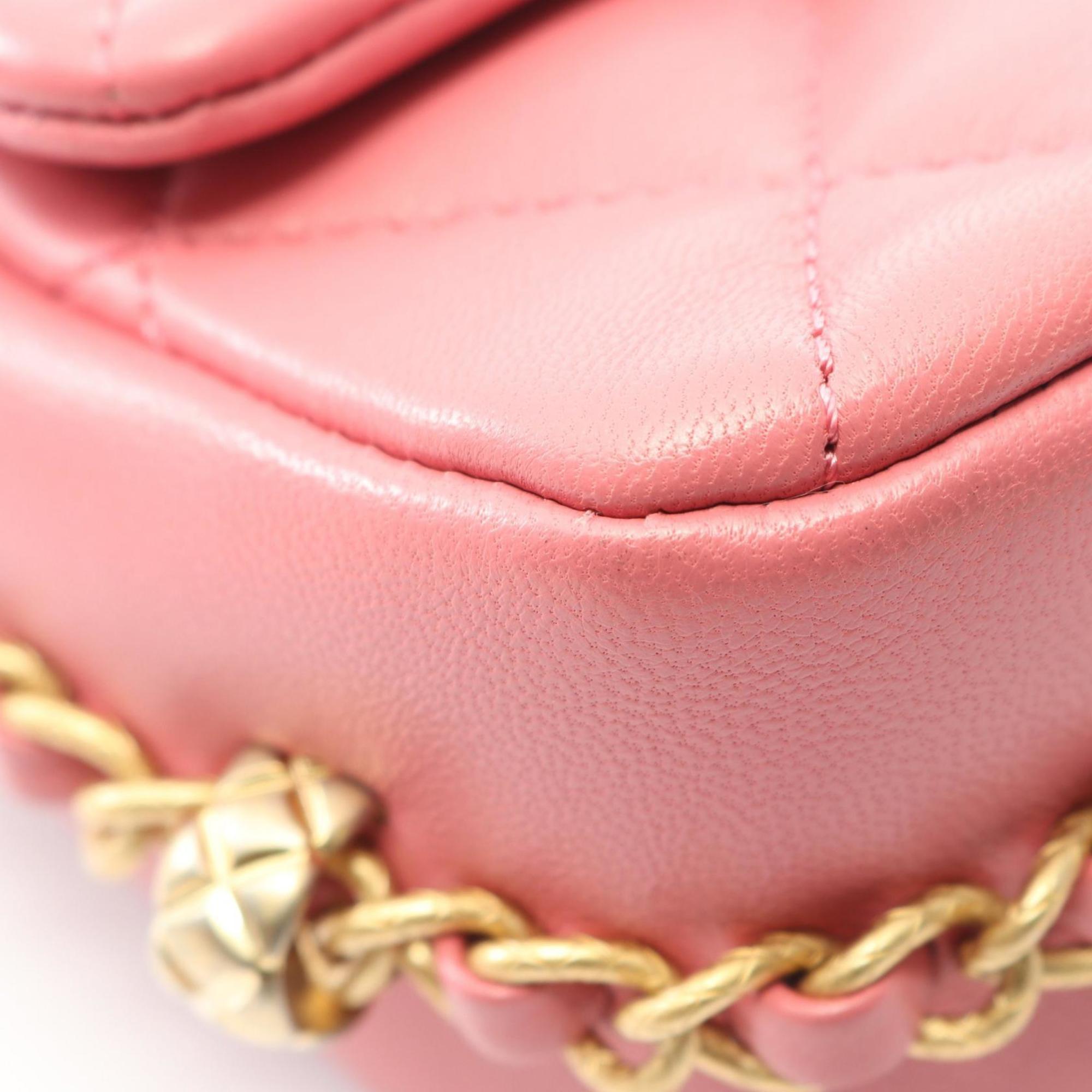 Chanel Pink Leather Shoulder Bag (Pre-Owned)