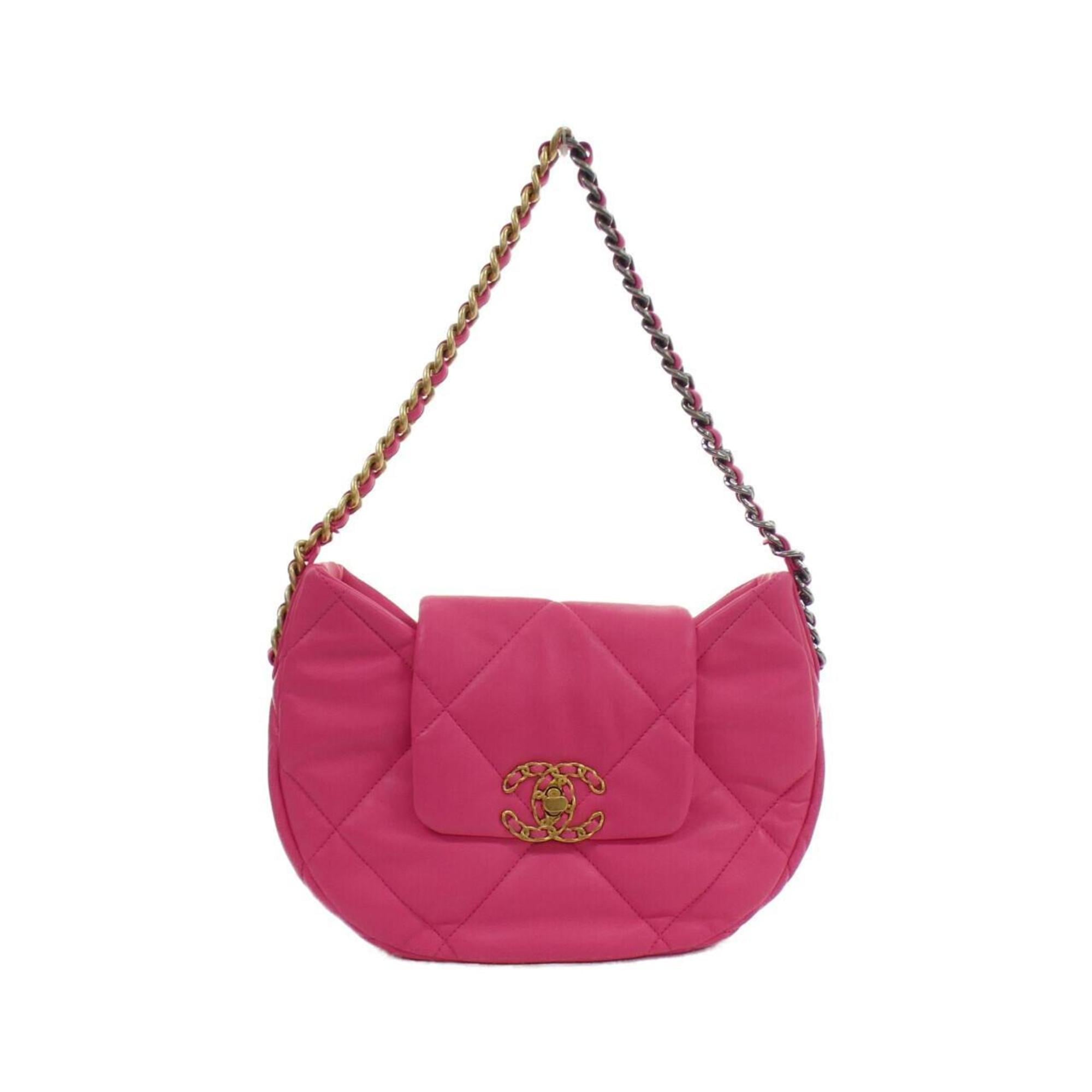 Chanel Pink Leather Shoulder Bag (Pre-Owned)