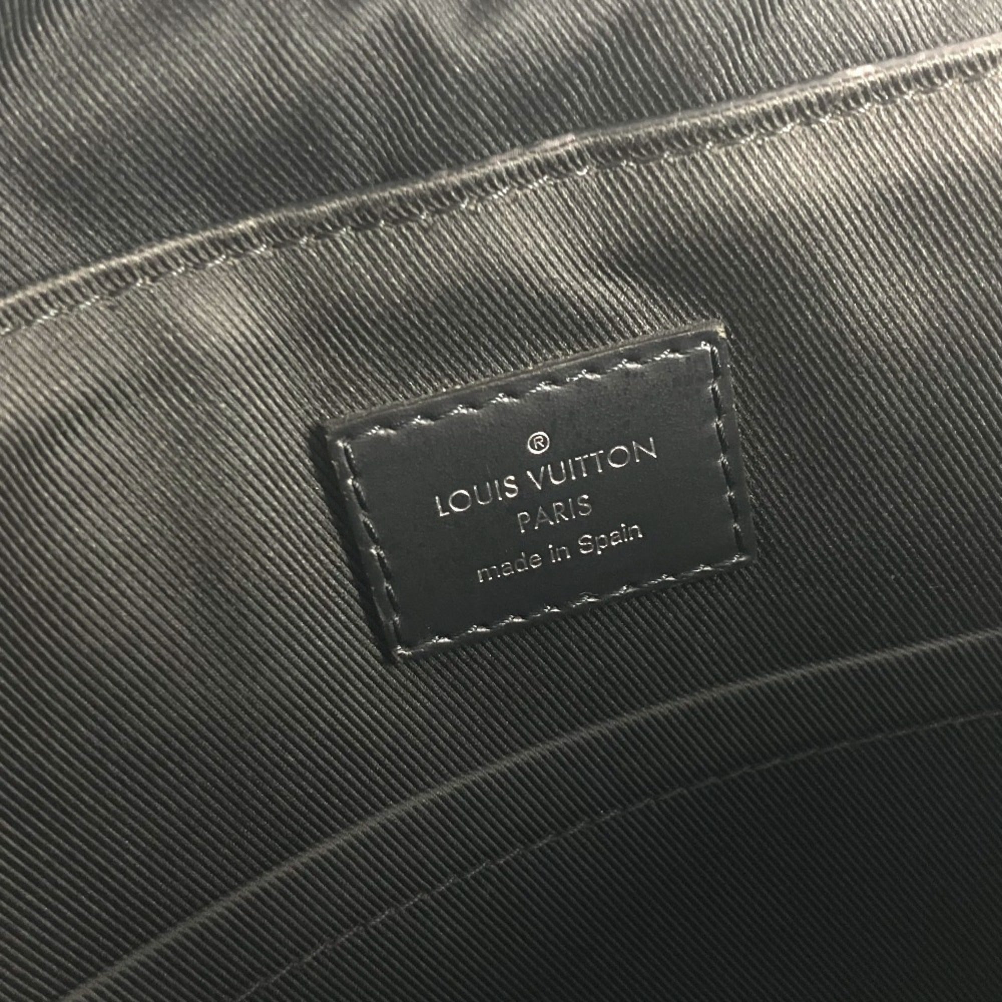 Louis Vuitton Black Monogram Eclipse Shoulder Bag (Pre-Owned)