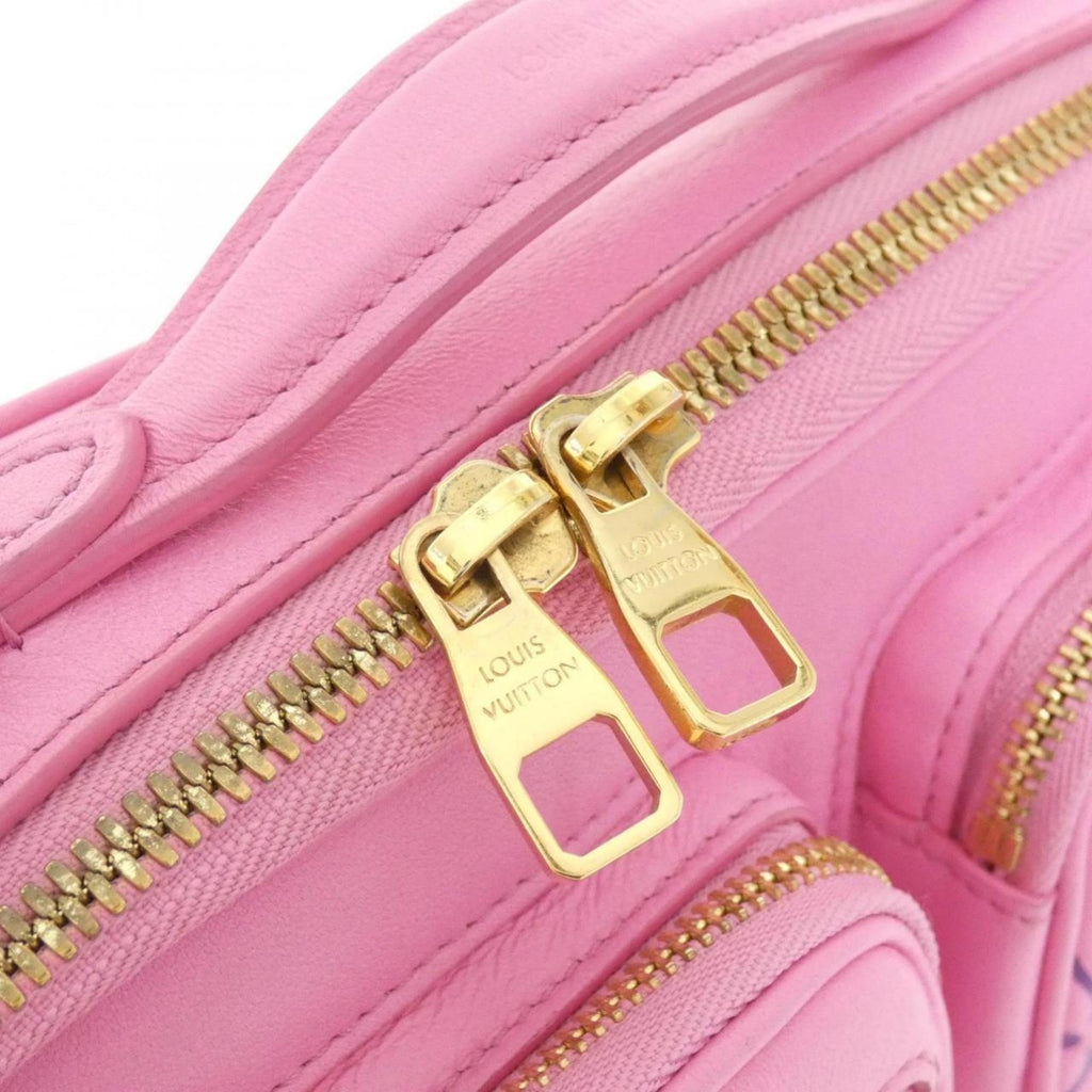 Louis Vuitton Rose Leather Shoulder Bag (Pre-Owned)