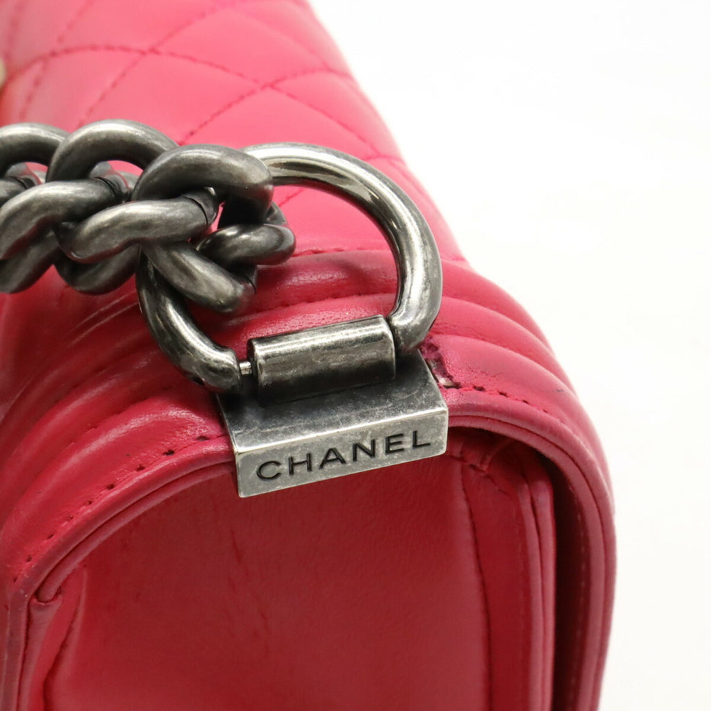 Chanel Pink Grained Calfskin Shoulder Bag (Pre-Owned)