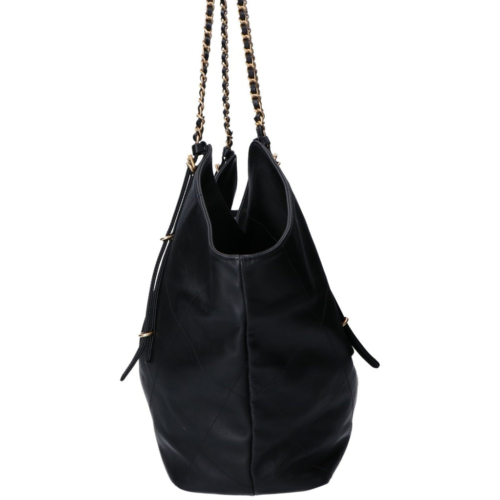 Chanel Black Leather Tote Bag (Pre-Owned)