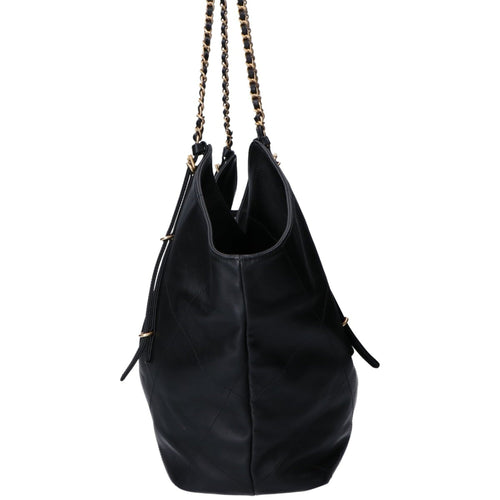Chanel Black Leather Tote Bag (Pre-Owned)