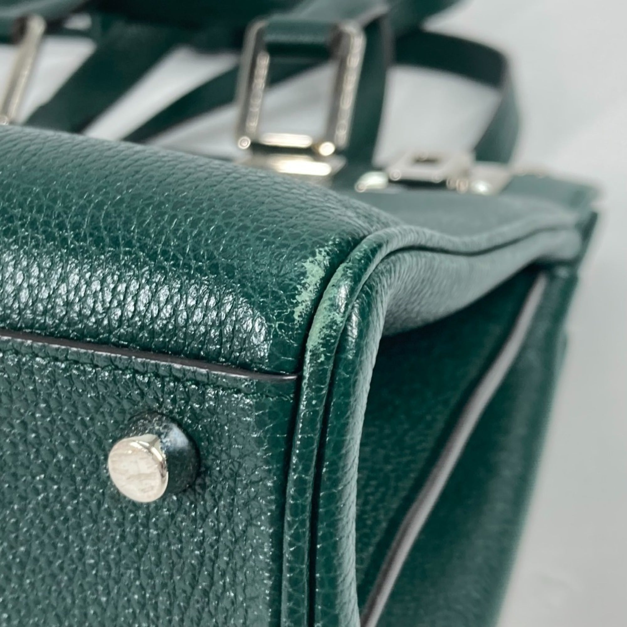 Gucci Green Leather Handbag Shoulder Bag (Pre-Owned)