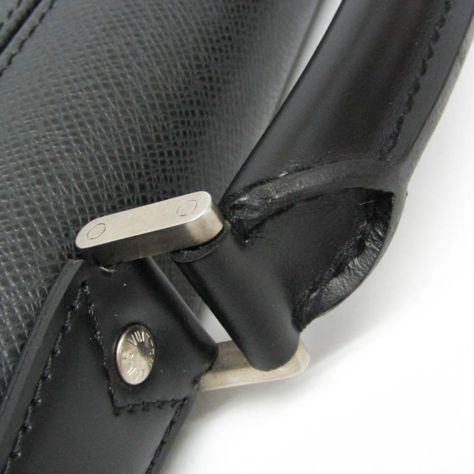 Louis Vuitton Robusto 1 Briefcase Taiga Leather Black Leather Briefcase Bag (Pre-Owned)