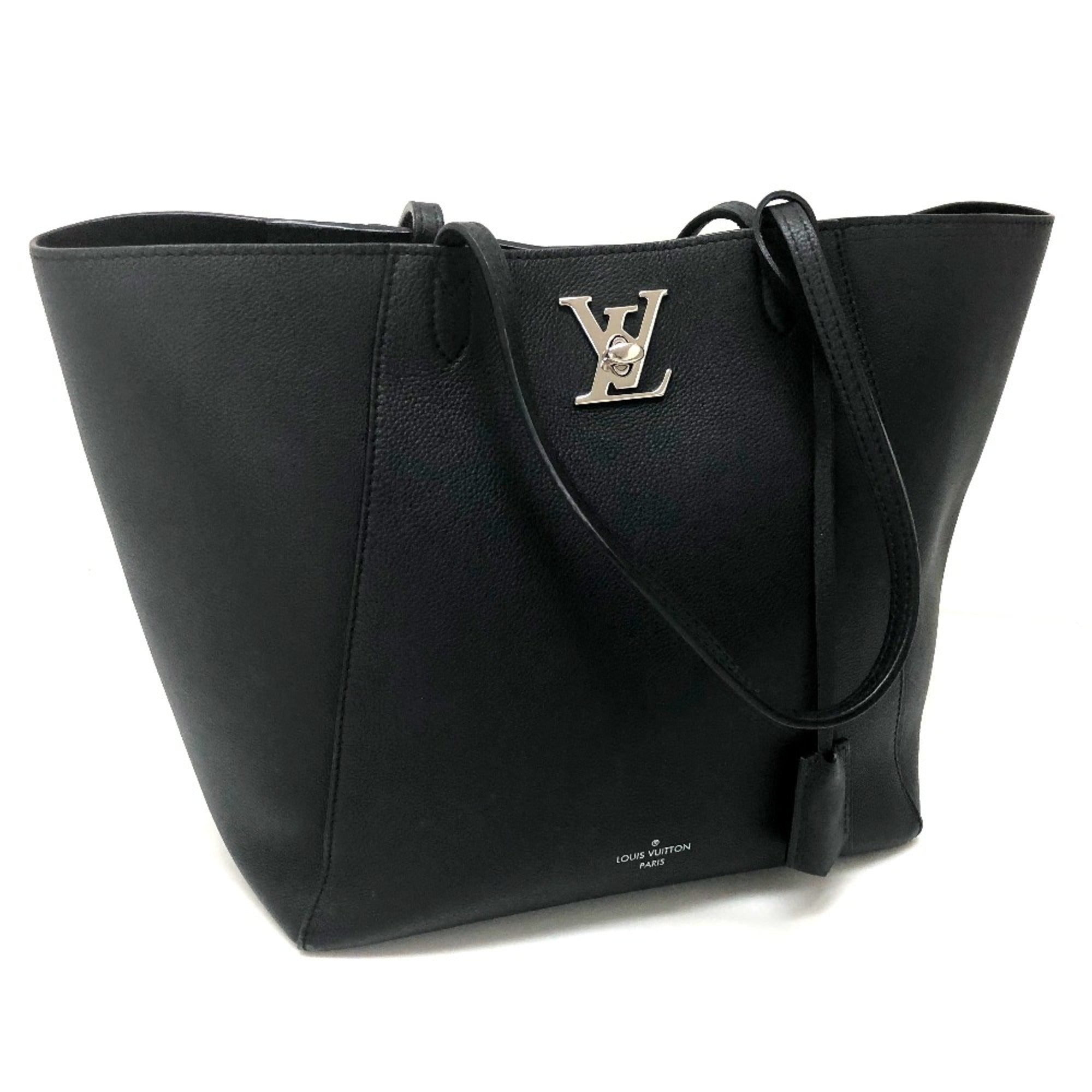 Louis Vuitton Black Leather Shoulder Bag (Pre-Owned)