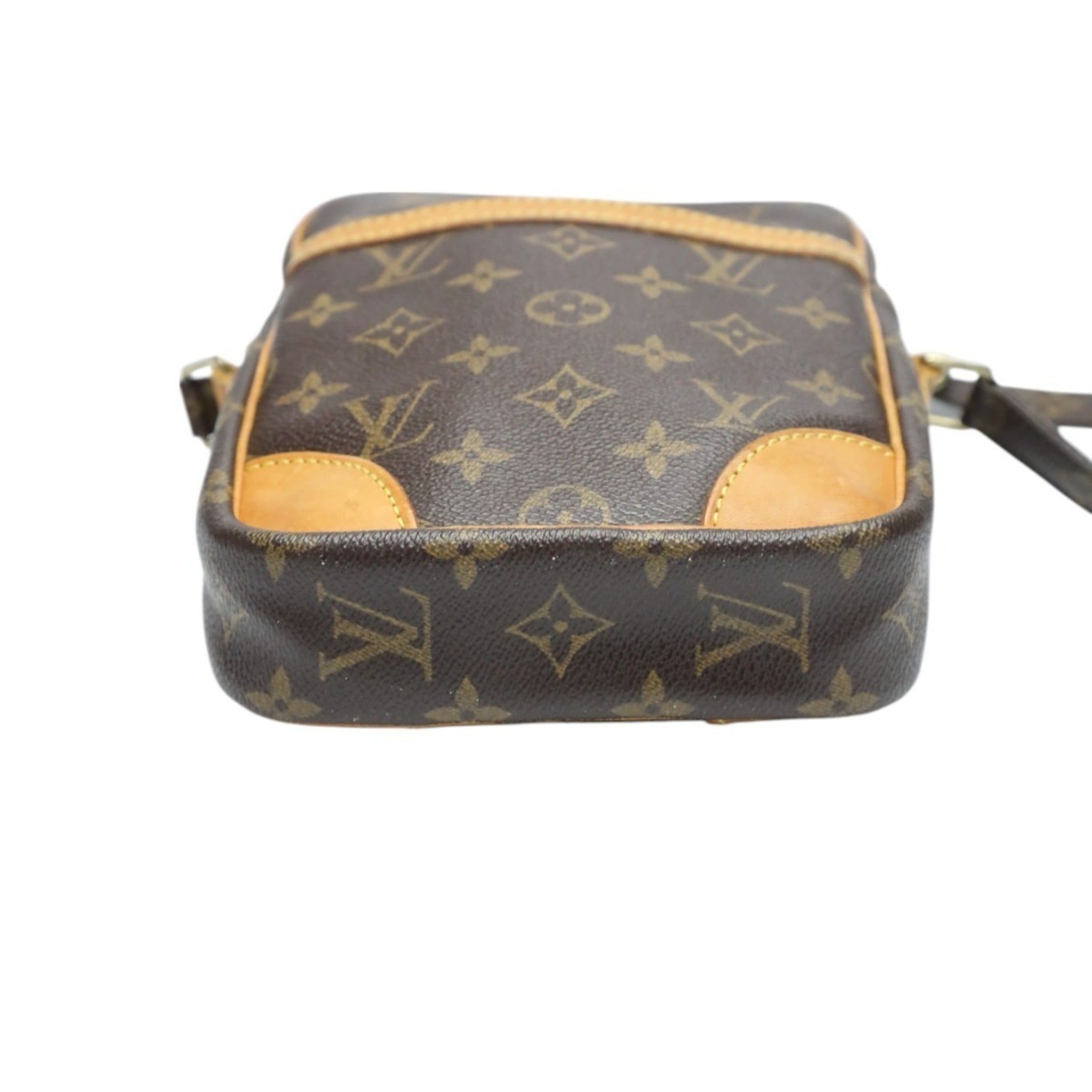 Louis Vuitton Brown Monogram Canvas Shoulder Bag (Pre-Owned)