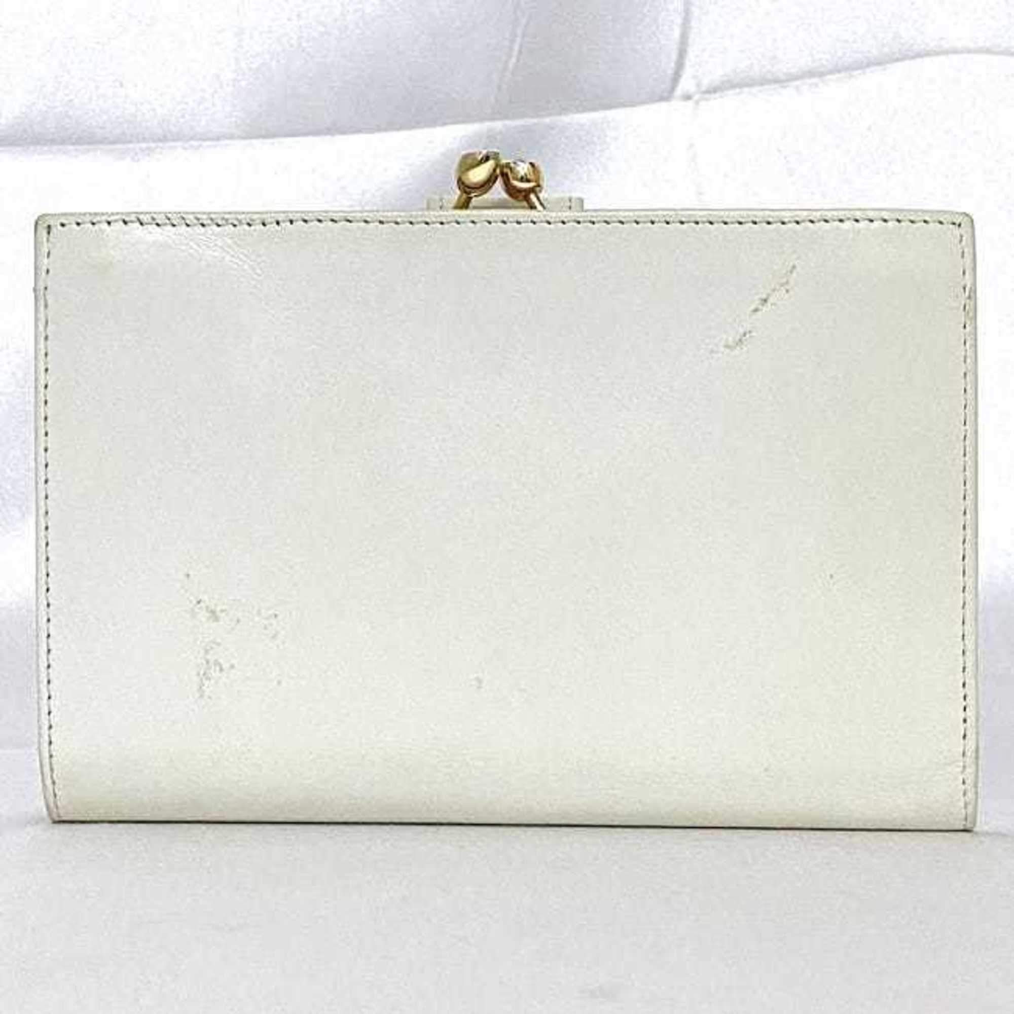 Gucci White Leather Wallet (Bi-Fold) (Pre-Owned)
