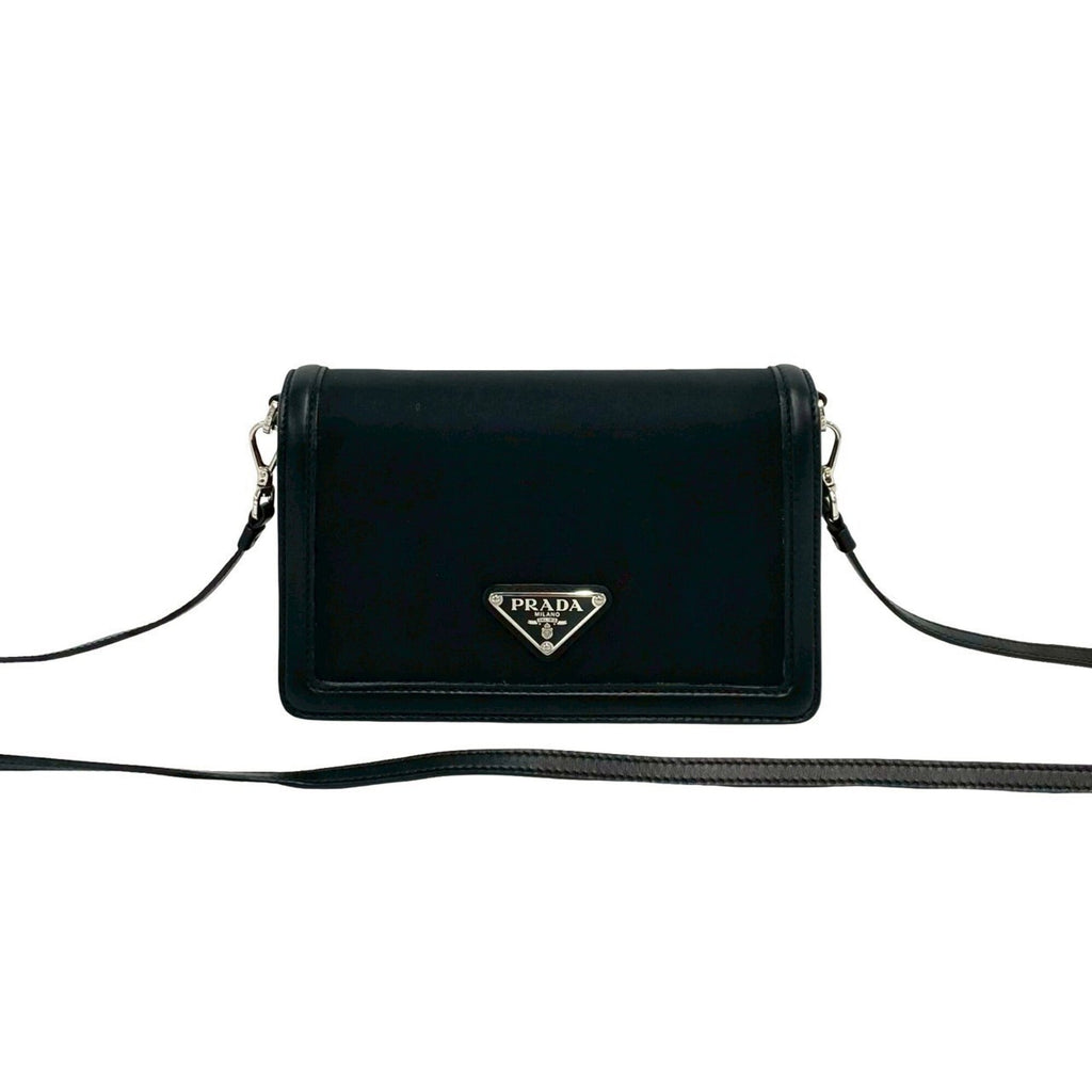 Prada Black Nylon Leather Handbag Shoulder Bag (Pre-Owned)