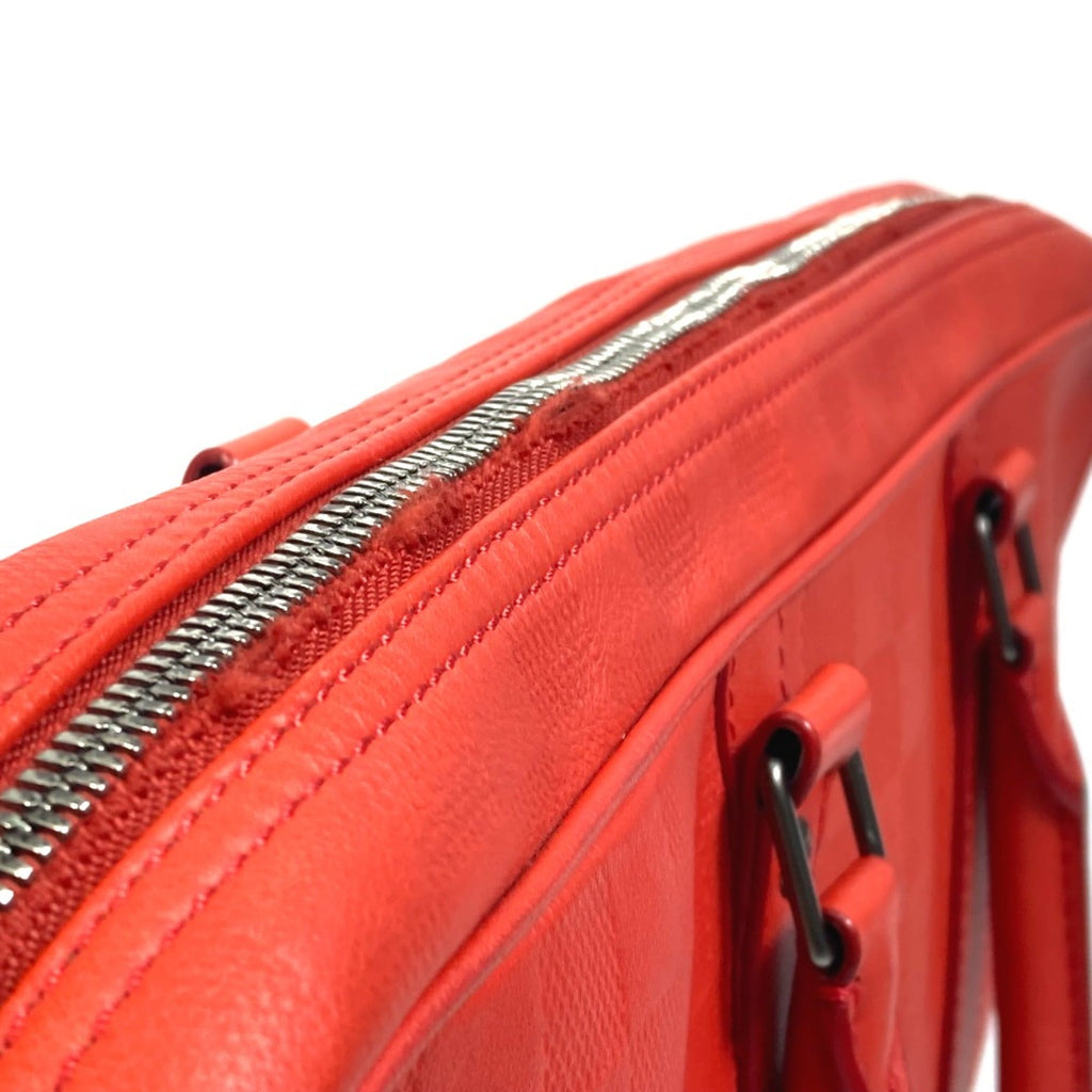 Louis Vuitton Orange Other Briefcase (Pre-Owned)