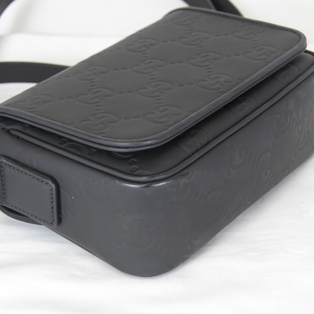 Gucci Black Rubber Shoulder Bag (Pre-Owned)
