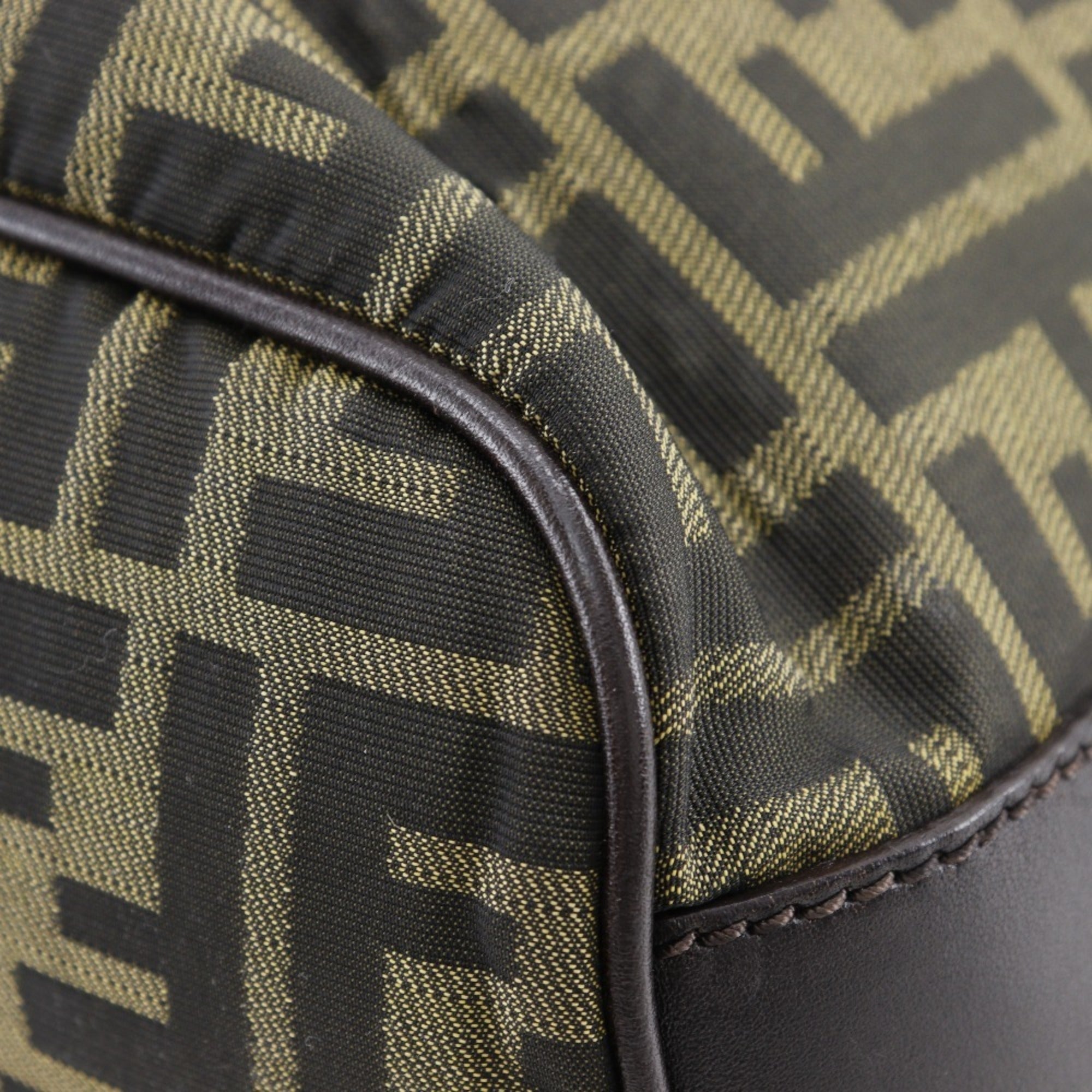 Fendi Brown Nylon Shoulder Bag (Pre-Owned)