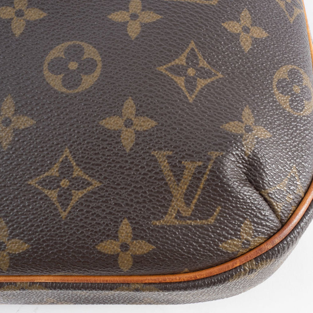 Louis Vuitton Brown Monogram Canvas Shoulder Bag (Pre-Owned)