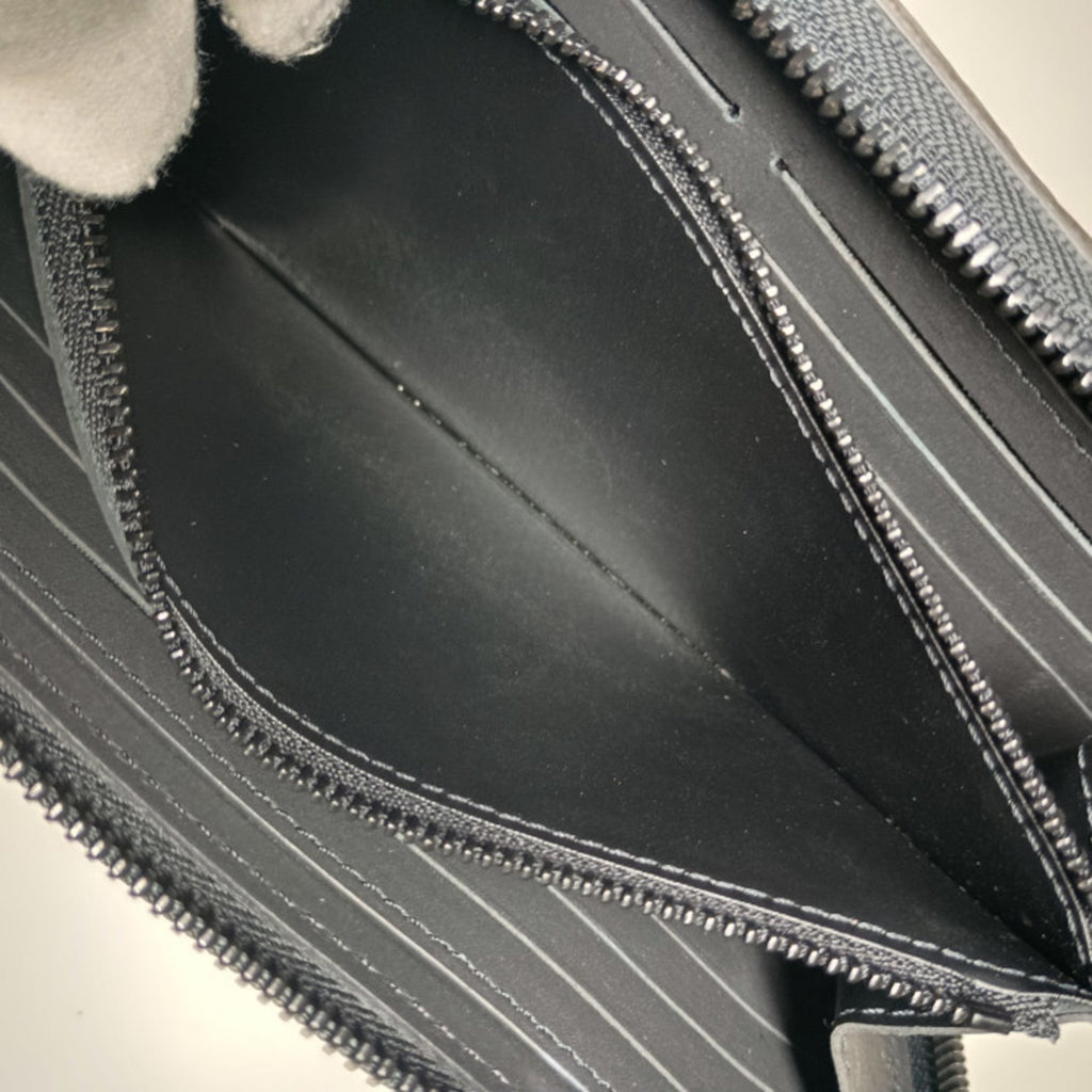 Louis Vuitton Black Leather Long Wallet (Bi-Fold) (Pre-Owned)