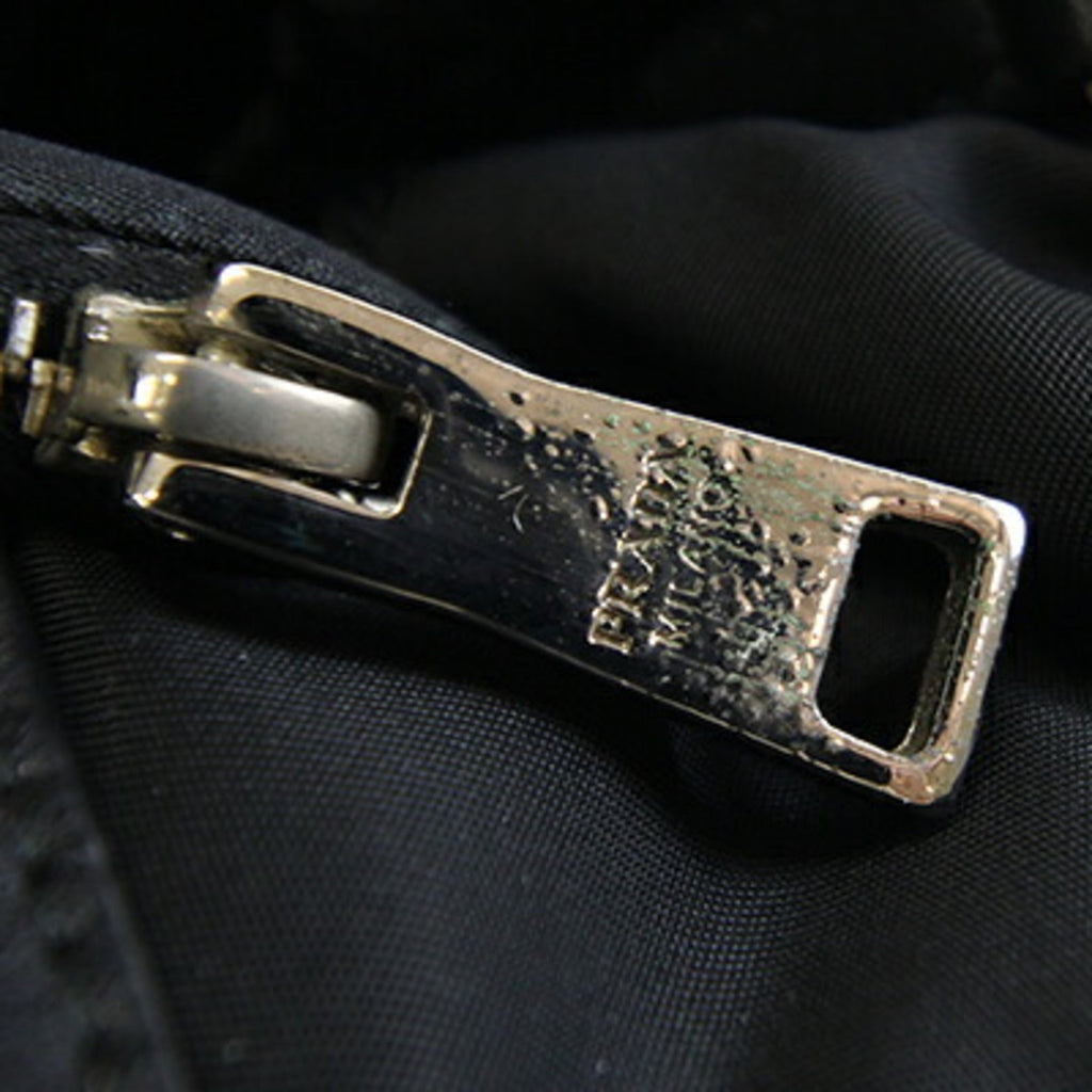 Prada Black Nero Nylon Leather Handbag (Pre-Owned)